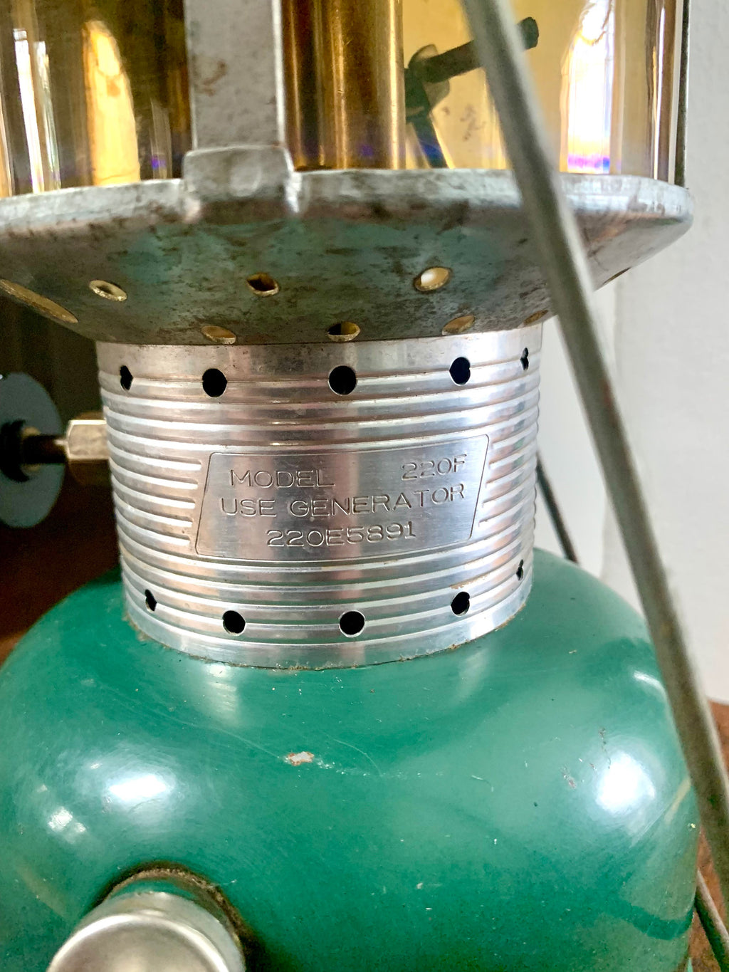 Vintage Coleman Model 220F Lantern | Coleman 1968 Coleman Lantern | Yellow Glass Model 220F Coleman Lantern | Yellow Glass Duel Mantel