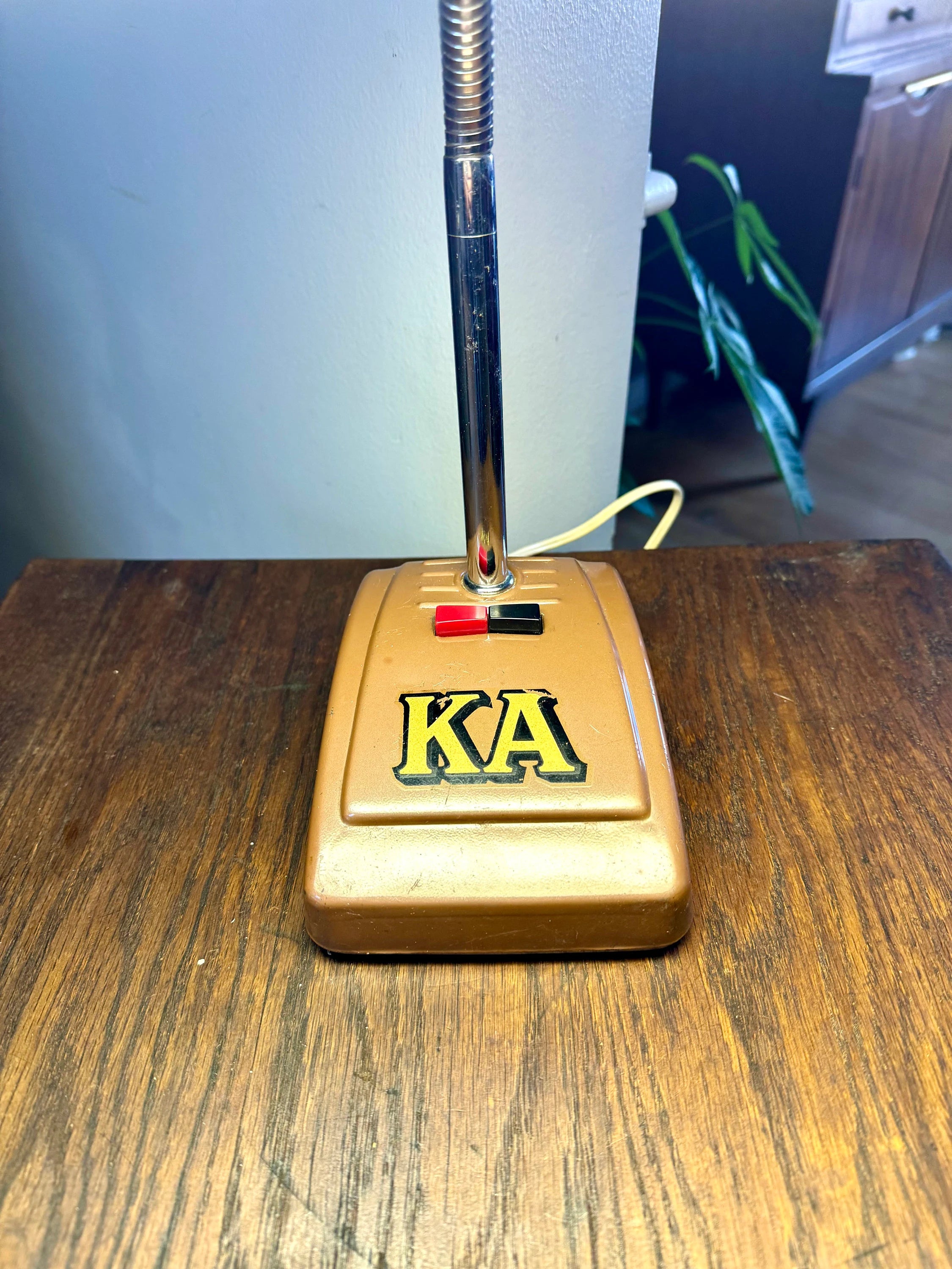 Vintage Industrial Model 311 Desk Lamp | Mid Century Desk Lamp | Goose Neck Desk Lamp | Task Desk Lamp | Florescent Desk Light