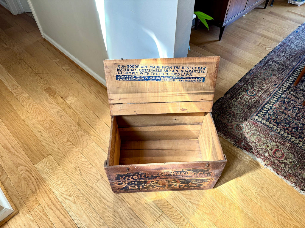 Antique Keebler Weyl Baking Company Wood Shipping Crate | Keebler Advertisement Wood Crate | Antique Wood Biscuit Crate| Lidded Keebler Box