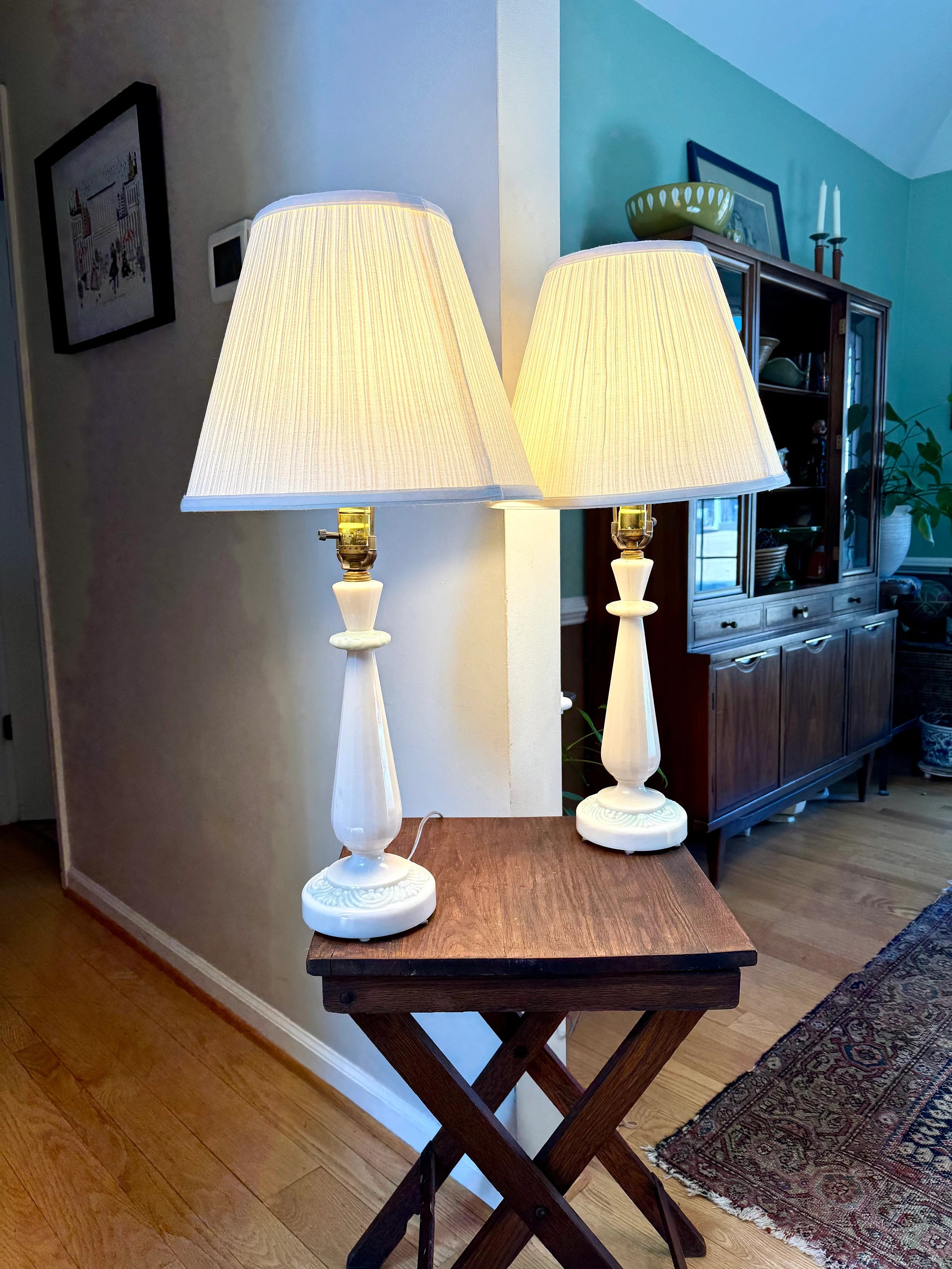 Vintage Pair of Aladdin Alacite Lamps | Ivory Alacite Matching Lamps | Art Deco Alacite Lamps | Ivory and Green Table Lamps | Shades Not Inc