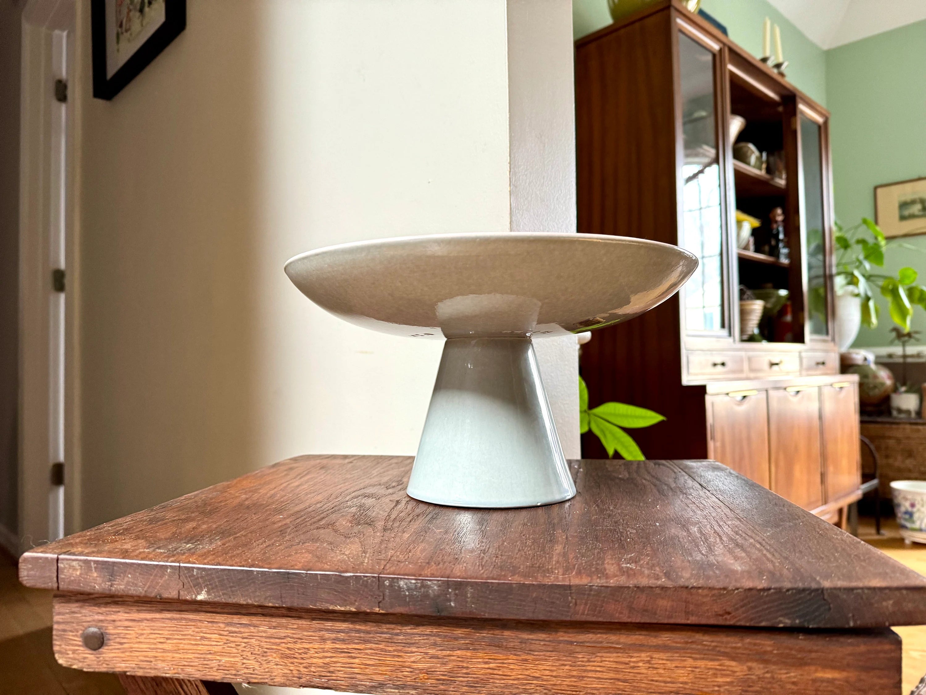 Vtg Royal Haeger Ceramic Pedestal Dish | Pink and Gray Ceramic Fruit Bowl | Royal Haeger R1658 Pedestal Dish | Ceramic Pedestal Plate