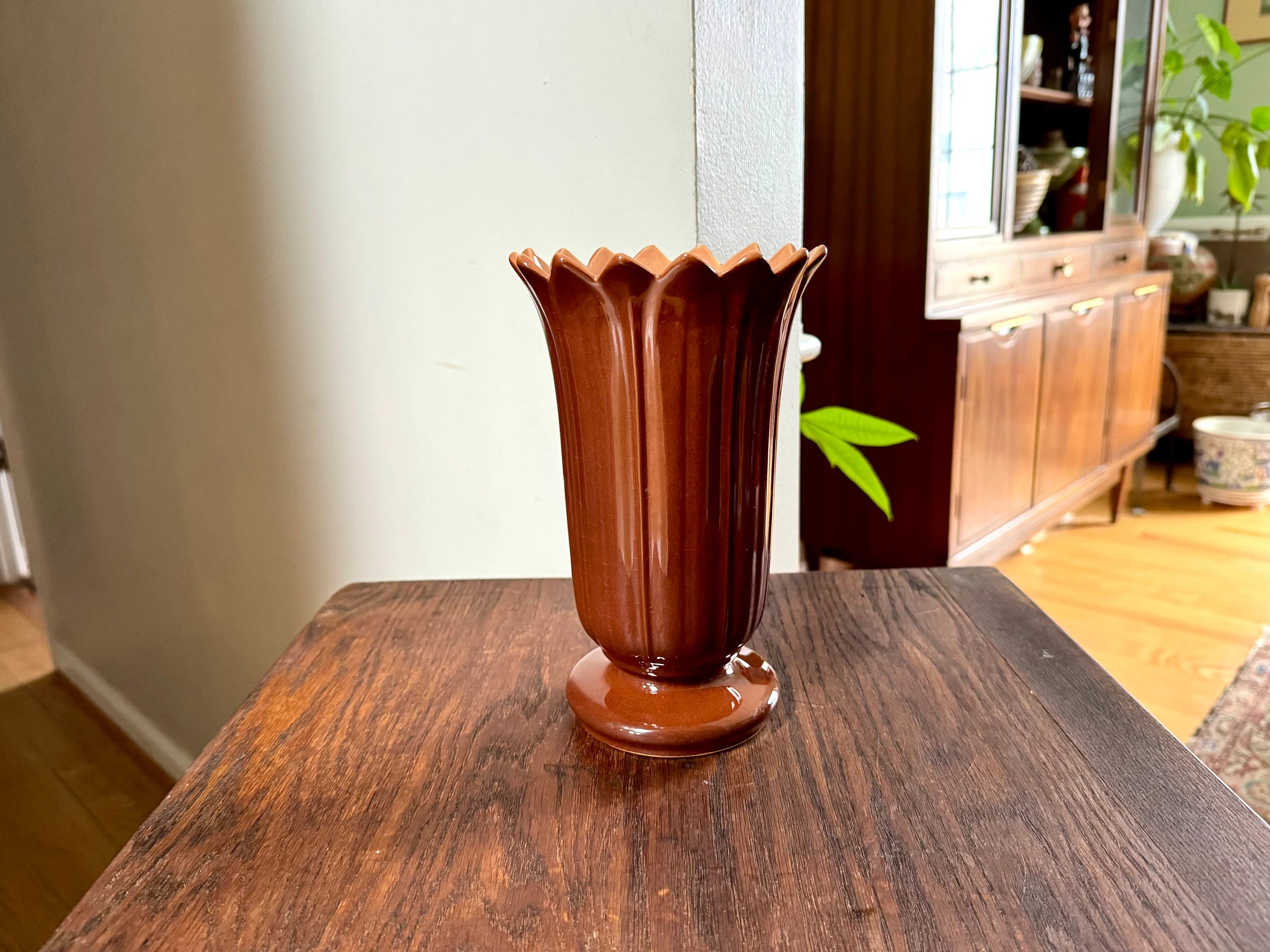 Vtg Roseville Mayfair 1003-8 Vase | Brown Saw Tooth Roseville Vase | Brown Glazed Saw Tooth Vase | Roseville Pottery Flower Vase