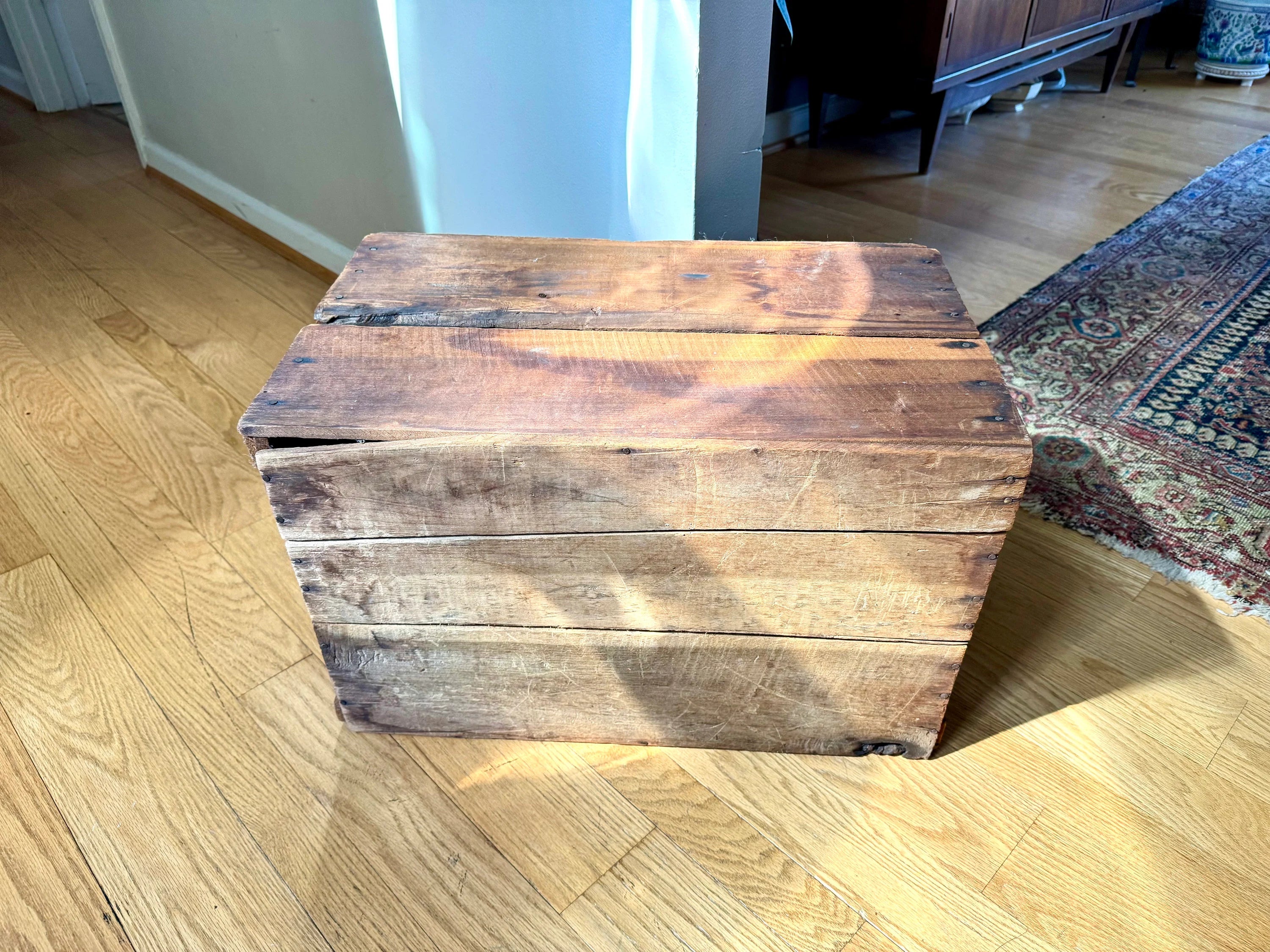 Antique Keebler Weyl Baking Company Wood Shipping Crate | Keebler Advertisement Wood Crate | Antique Wood Biscuit Crate| Lidded Keebler Box