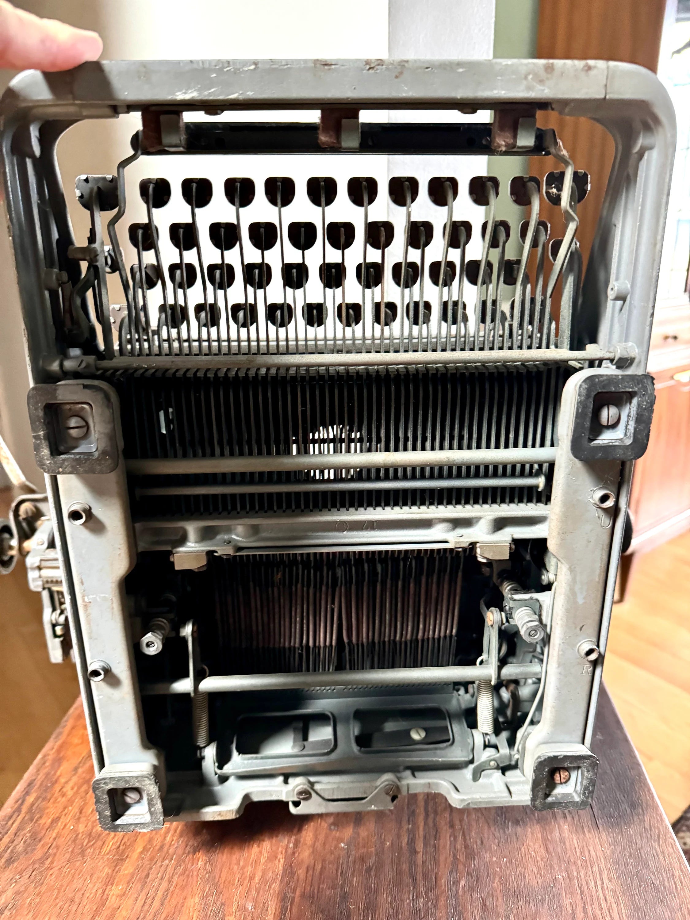 Vtg Large Royal Typewriter | Gray Royal Portable Typewriter | Distressed Typewriter | Manual Royal Typewriter | Typewriter Prop