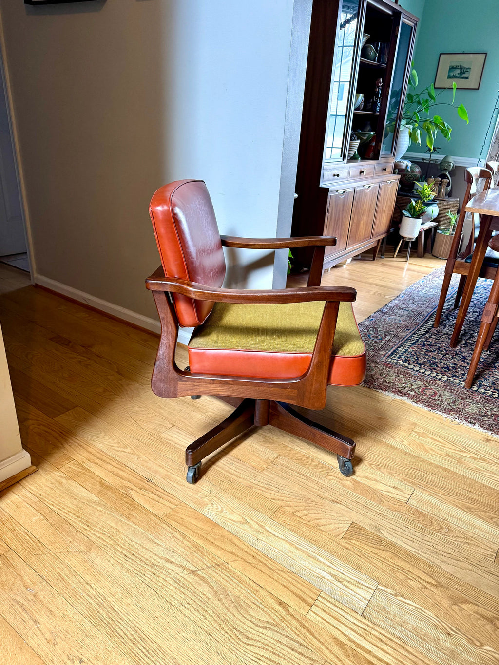 MCM Swivel Rolling Chair | Alma Desk Company Chair | MCM Orange Vinyl Desk Chair | Wood and Vinyl Modern Office Chair