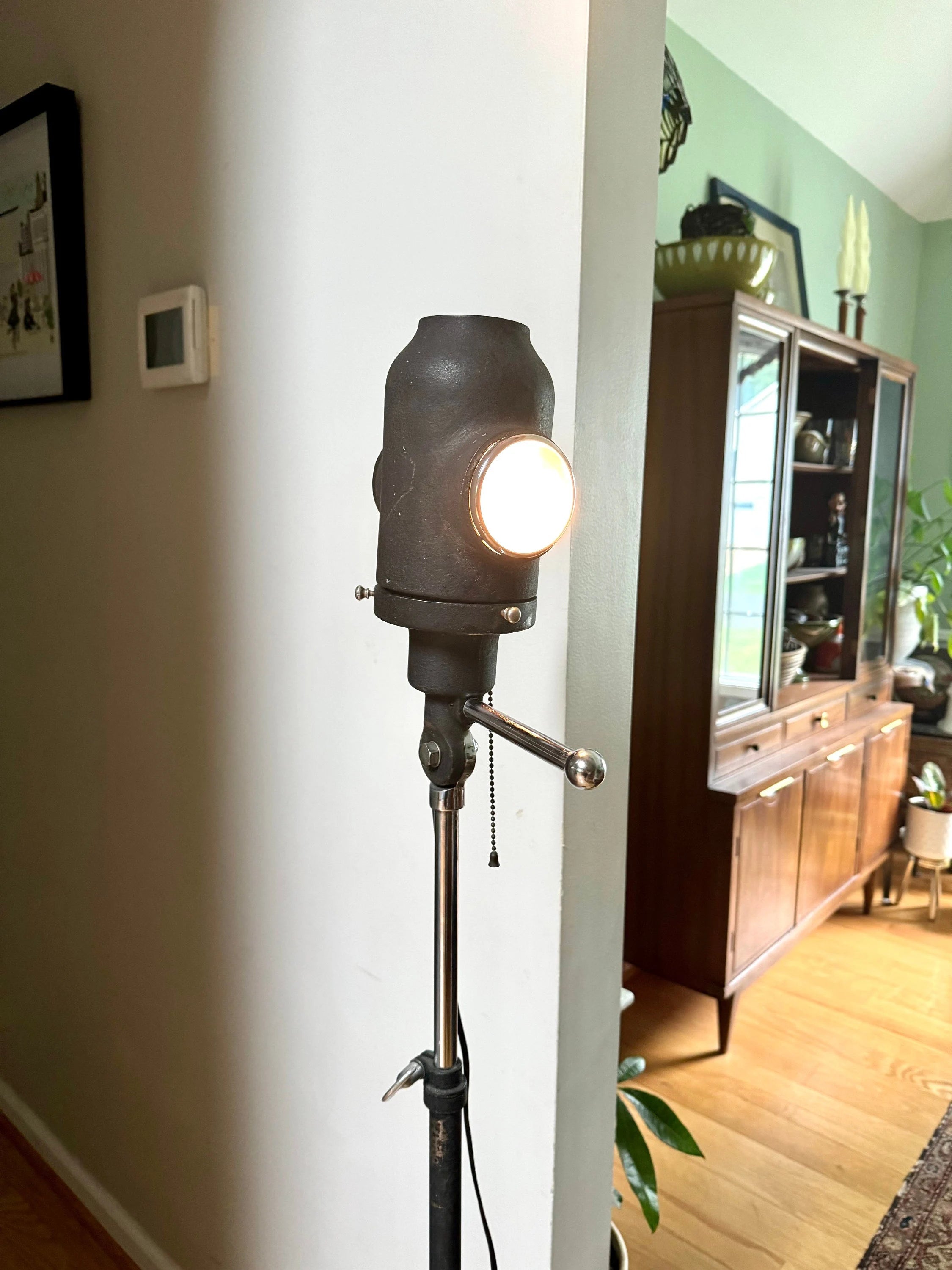 Vintage Weldon Spotlight on Stand | Industrial Stage Lamp & Stand | Adjustable Theatre Spot Light | Industrial Floor Lamp | Rustic Floor Lamp