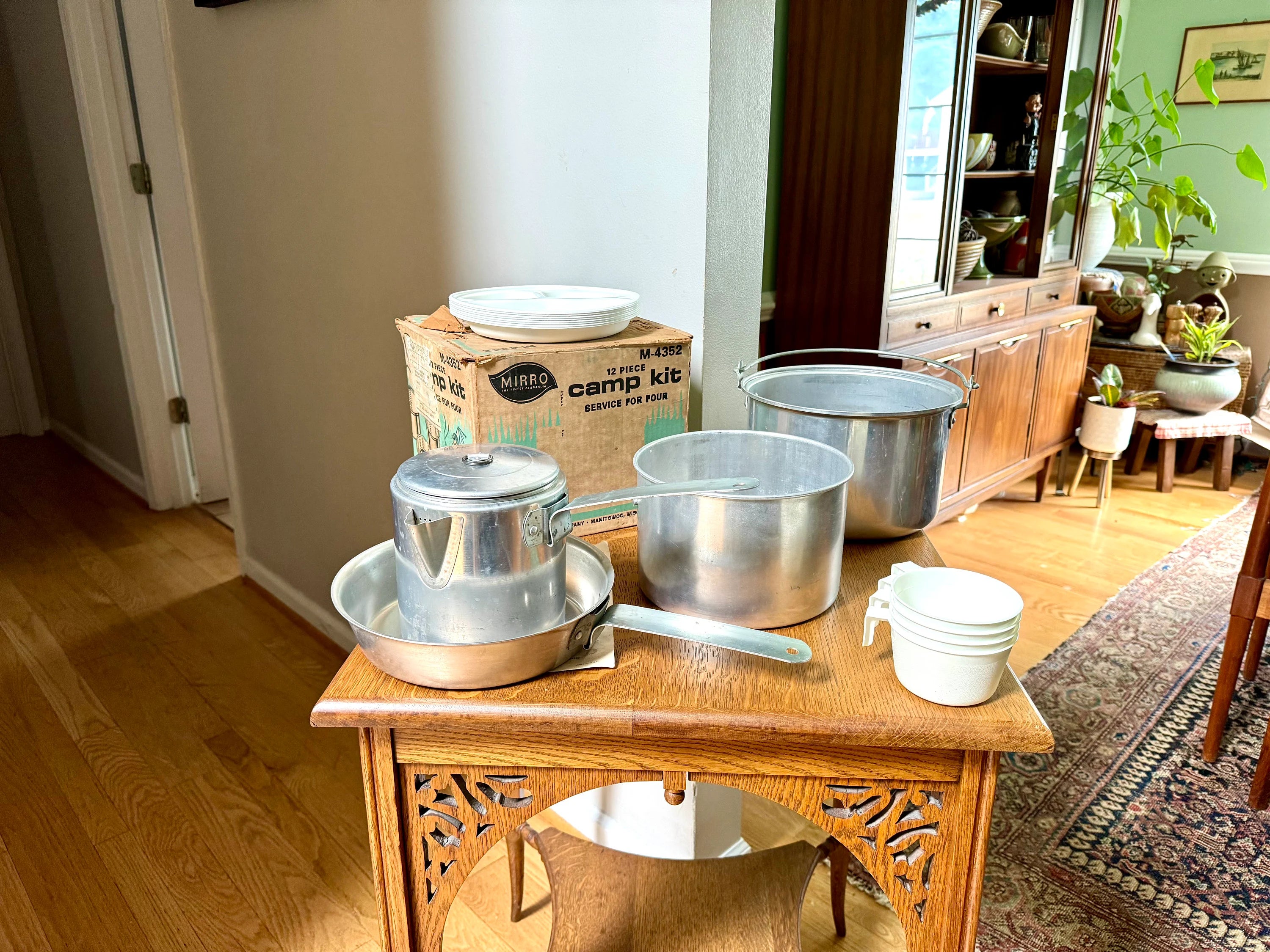 Vintage Mirro M-4352 Aluminum Camp Kit | 12 Piece Camping Cooking Set | Aluminum Camp Cook Set | Nesting Camping Pots and Pans