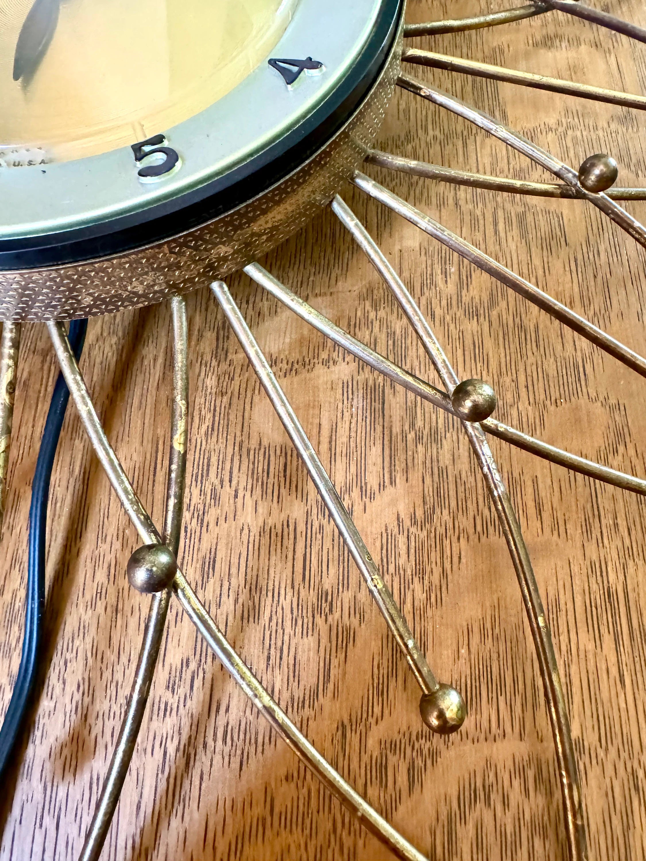 Vintage Lux Starburst Wall Clock | Gold Sunburst Electric Wall Clock | Mid Century Modern Wall Clock | Brass Atomic Wall Clock