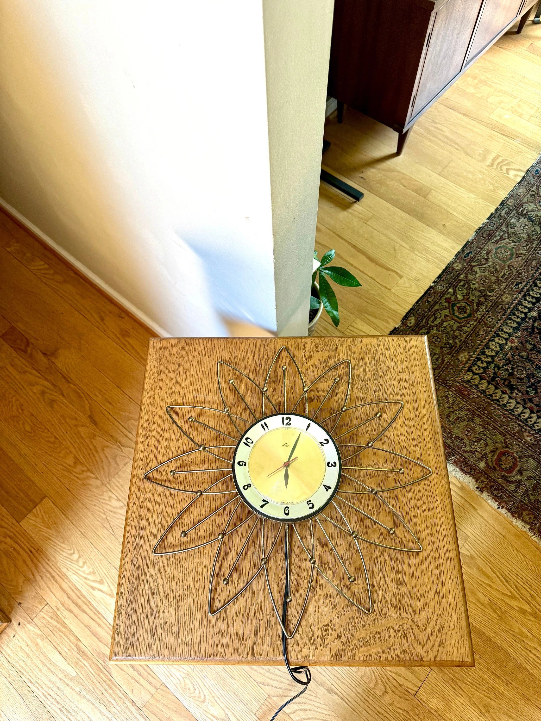 Vintage Lux Starburst Wall Clock | Gold Sunburst Electric Wall Clock | Mid Century Modern Wall Clock | Brass Atomic Wall Clock