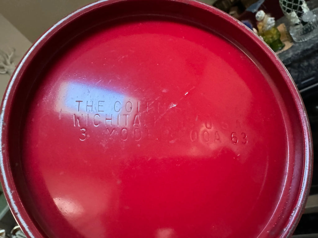 Coleman Model 200A Lantern with Striker and Orig. Box | 1963 Model 200A Coleman Lantern| Round Single Mantle Globe Coleman Lantern