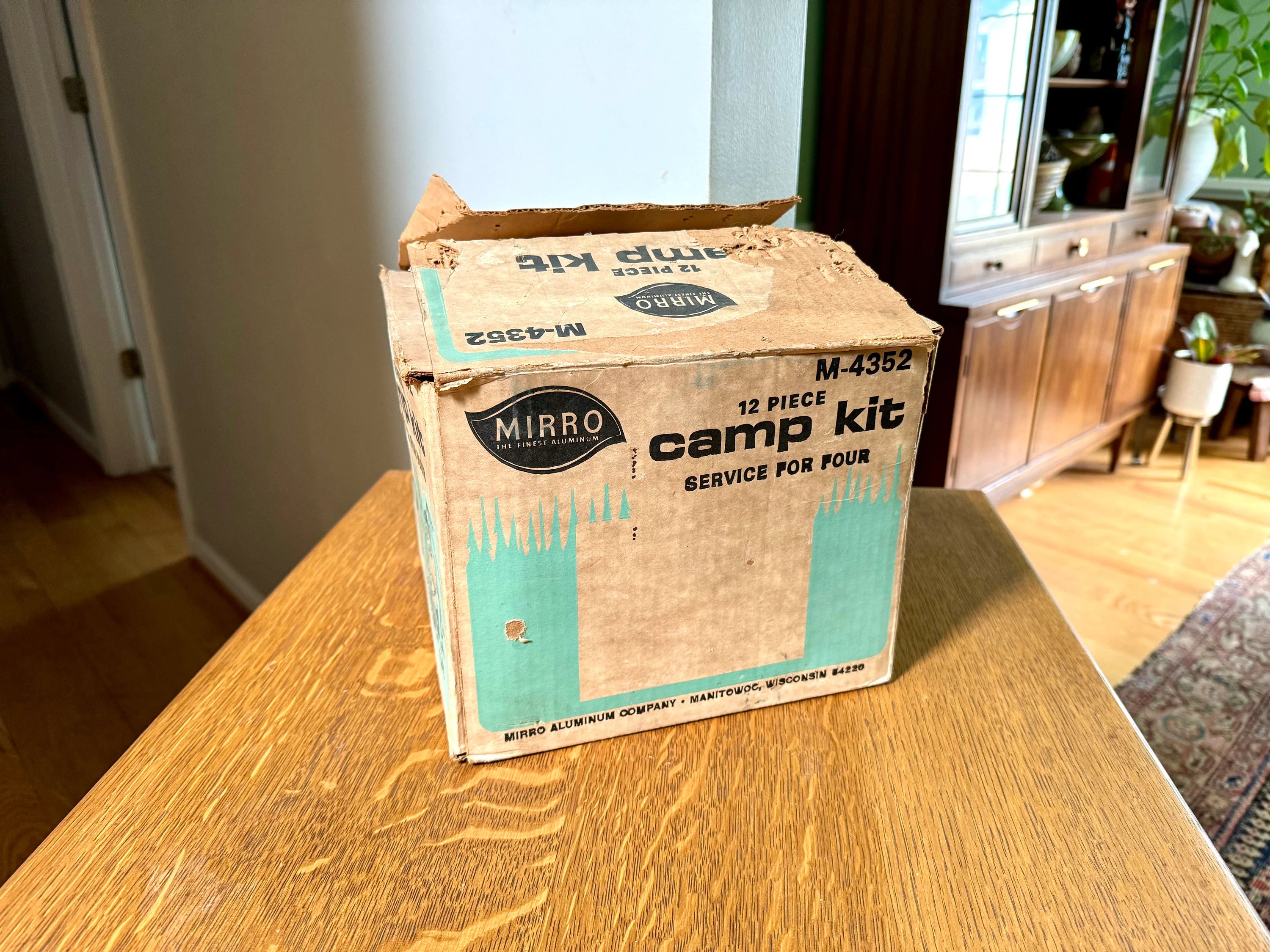 Vintage Mirro M-4352 Aluminum Camp Kit | 12 Piece Camping Cooking Set | Aluminum Camp Cook Set | Nesting Camping Pots and Pans