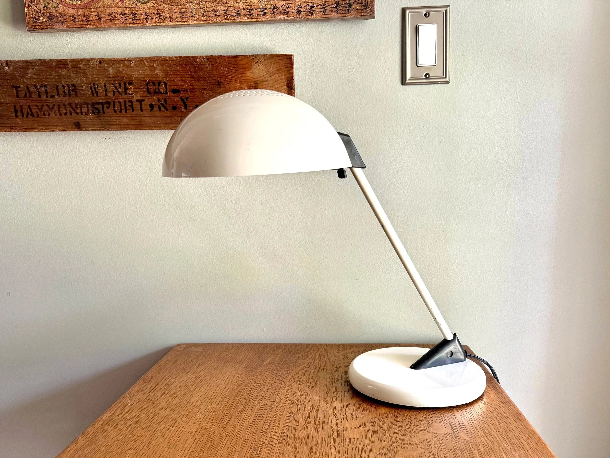 White Mid Century Modern Table Lamp | Post Modern Atomic Desk Lamp | White Domed Shade Desk Lamp | MCM Desk Lamp