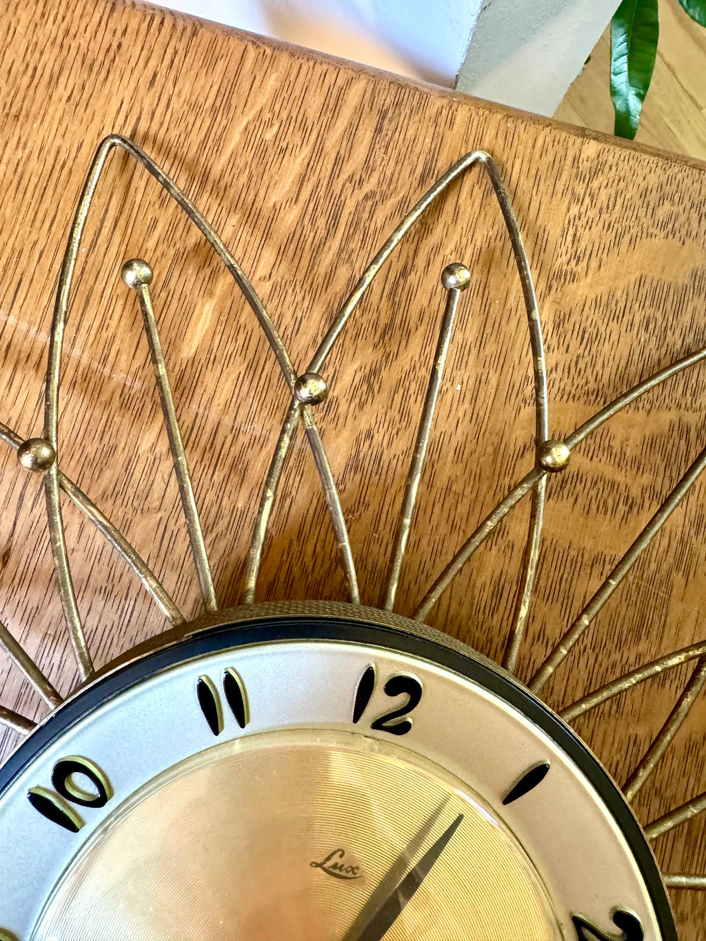 Vintage Lux Starburst Wall Clock | Gold Sunburst Electric Wall Clock | Mid Century Modern Wall Clock | Brass Atomic Wall Clock