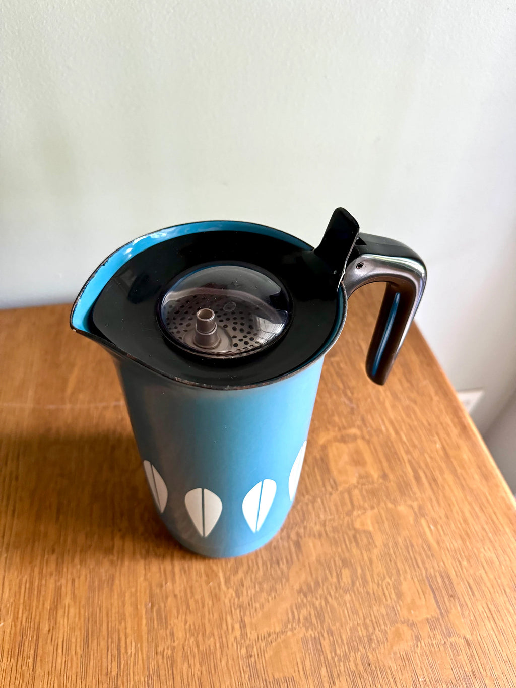 A Cathrineholm Lotus Enamel Coffee Maker | Mid Century Enamel Coffee Percolator | Vintage Turquoise on White Lotus Design Enamel Coffee Maker