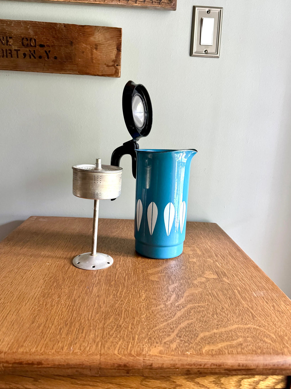 A Cathrineholm Lotus Enamel Coffee Maker | Mid Century Enamel Coffee Percolator | Vintage Turquoise on White Lotus Design Enamel Coffee Maker