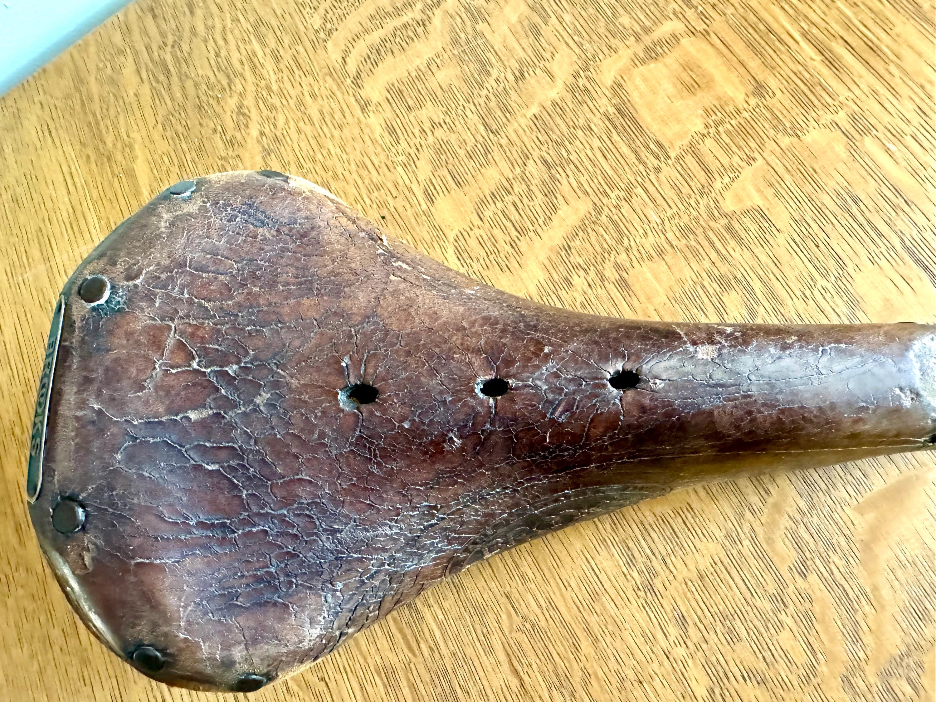 Vtg Leather Brooks Champion B15 Saddle | Great Britain Leather Bike Saddle | B15 Champion Standard Leather Bike Seat | Antique Bike Seat