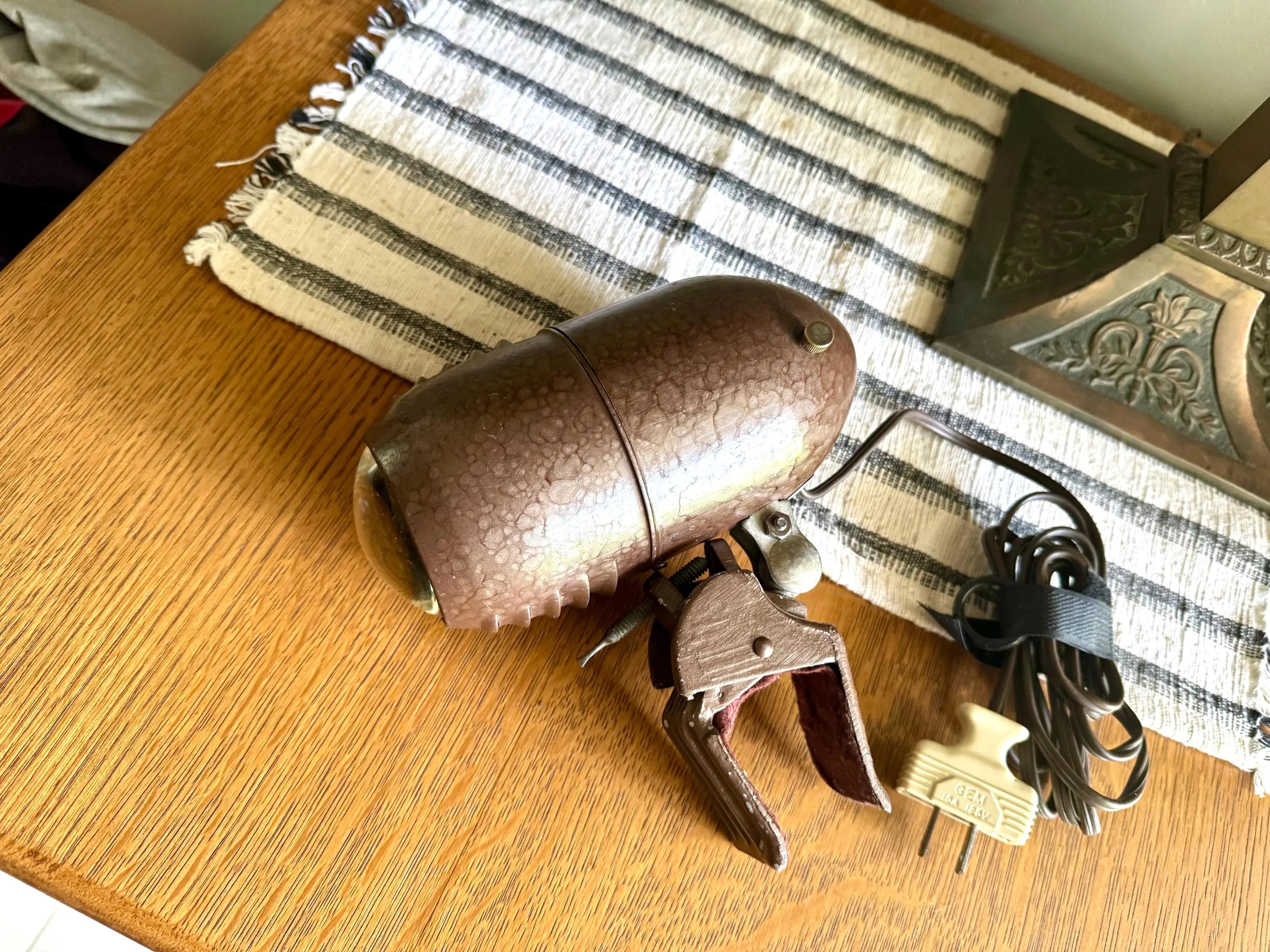 Vtg Metal Headboard Lamp | Art Deco Clamp Lamp | 1940's Bullet Fisheye Lamp | Industrial Reading Lamp | Atomic Clamp On Task Lamp