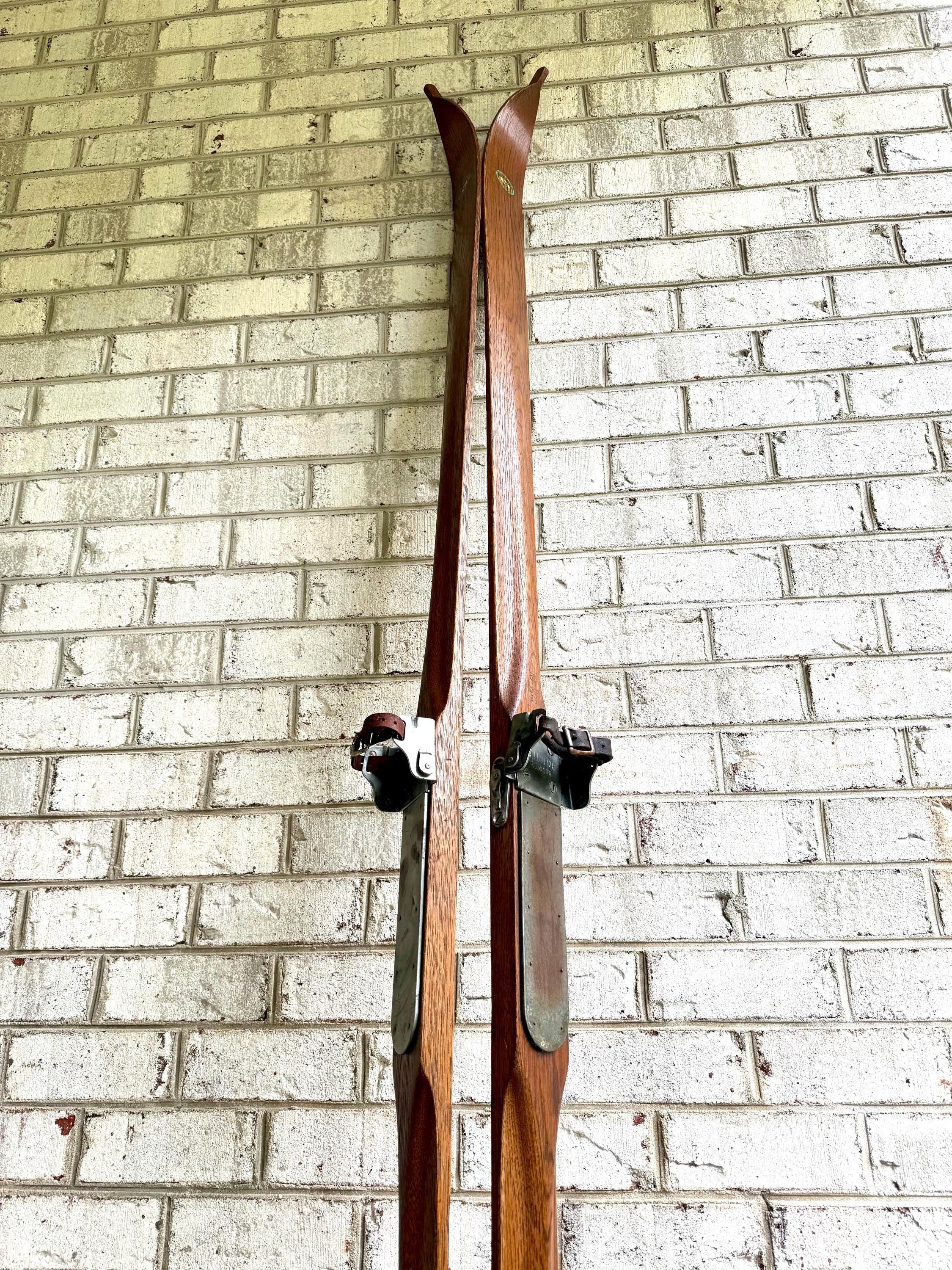 Antique Pair of Northland Wooden Skis | Hickory Wood Skis | Cabin Decor | Antique Snow Skis | Wooden Snow Skis | Hickory Snow Skis
