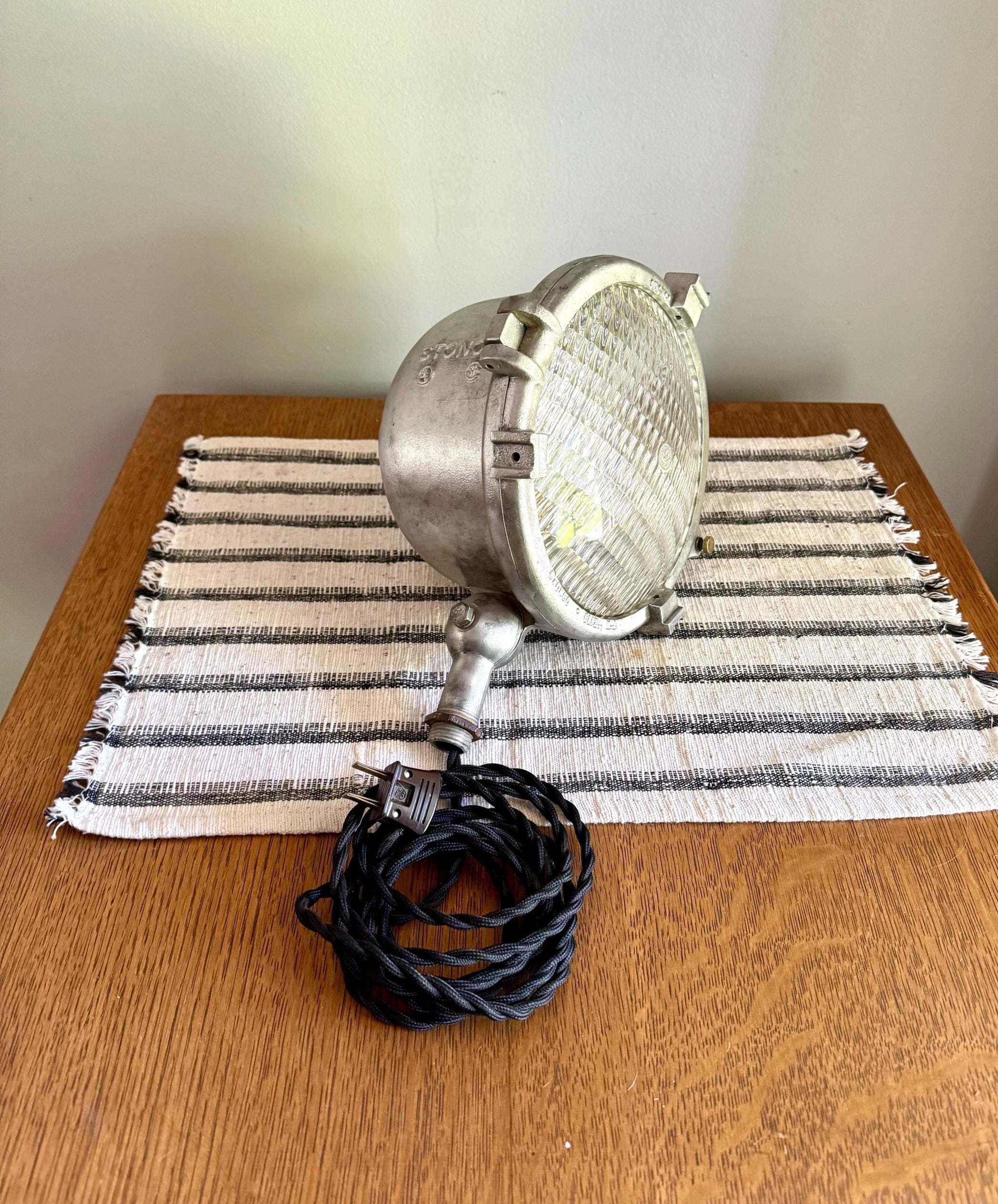 Vtg Industrial Stonco Spot Light | Cast Metal Industrial Spot Lamp | 7 Inch Westinghouse Bulb Lamp | Rewired Aluminum Cast Stonco Lamp