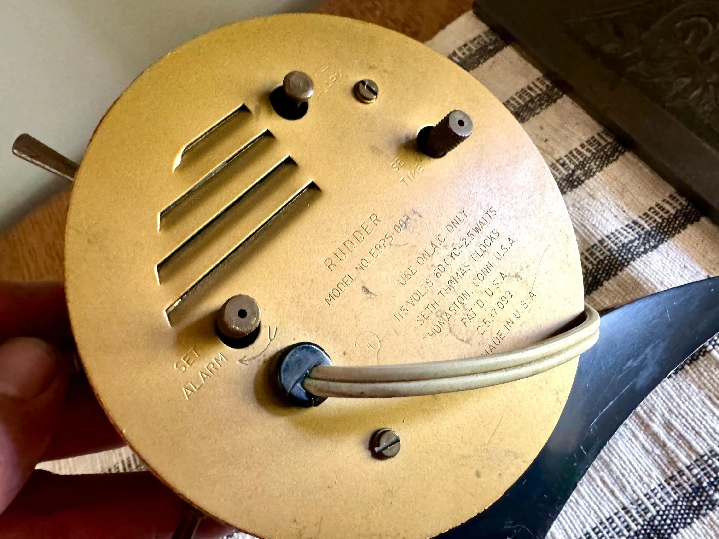 Vtg Nautical Seth Thomas Electric Clock | Seth Thomas "Rudder" Alarm Clock | Ship's Tiller Clock | Seth Thomas MCM 925-003 Clock