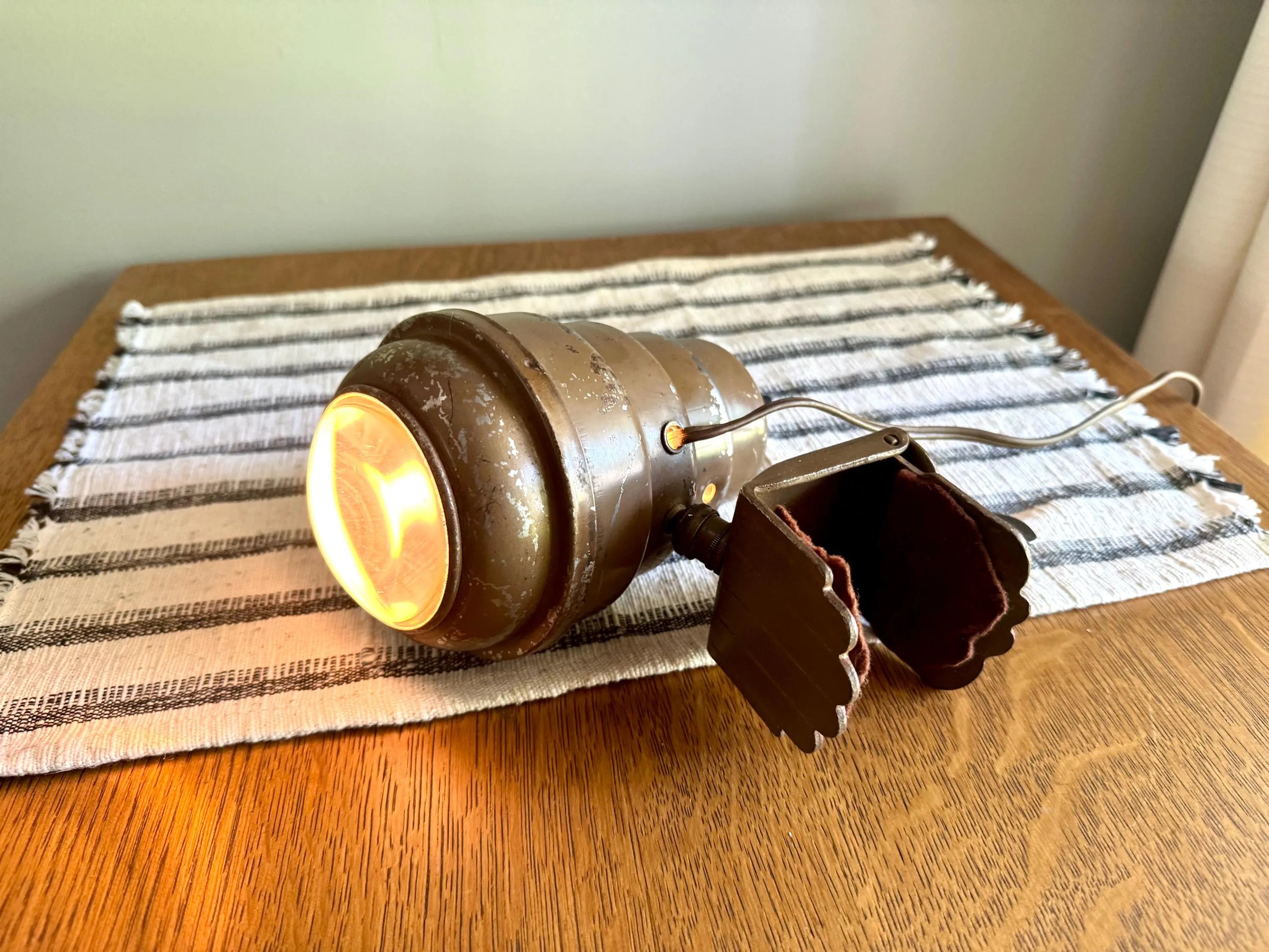Vtg Metal Headboard Lamp | Art Deco Clamp Lamp | 1940's Bullet Fisheye Lamp | Industrial Reading Lamp | Atomic Clamp On Task Lamp