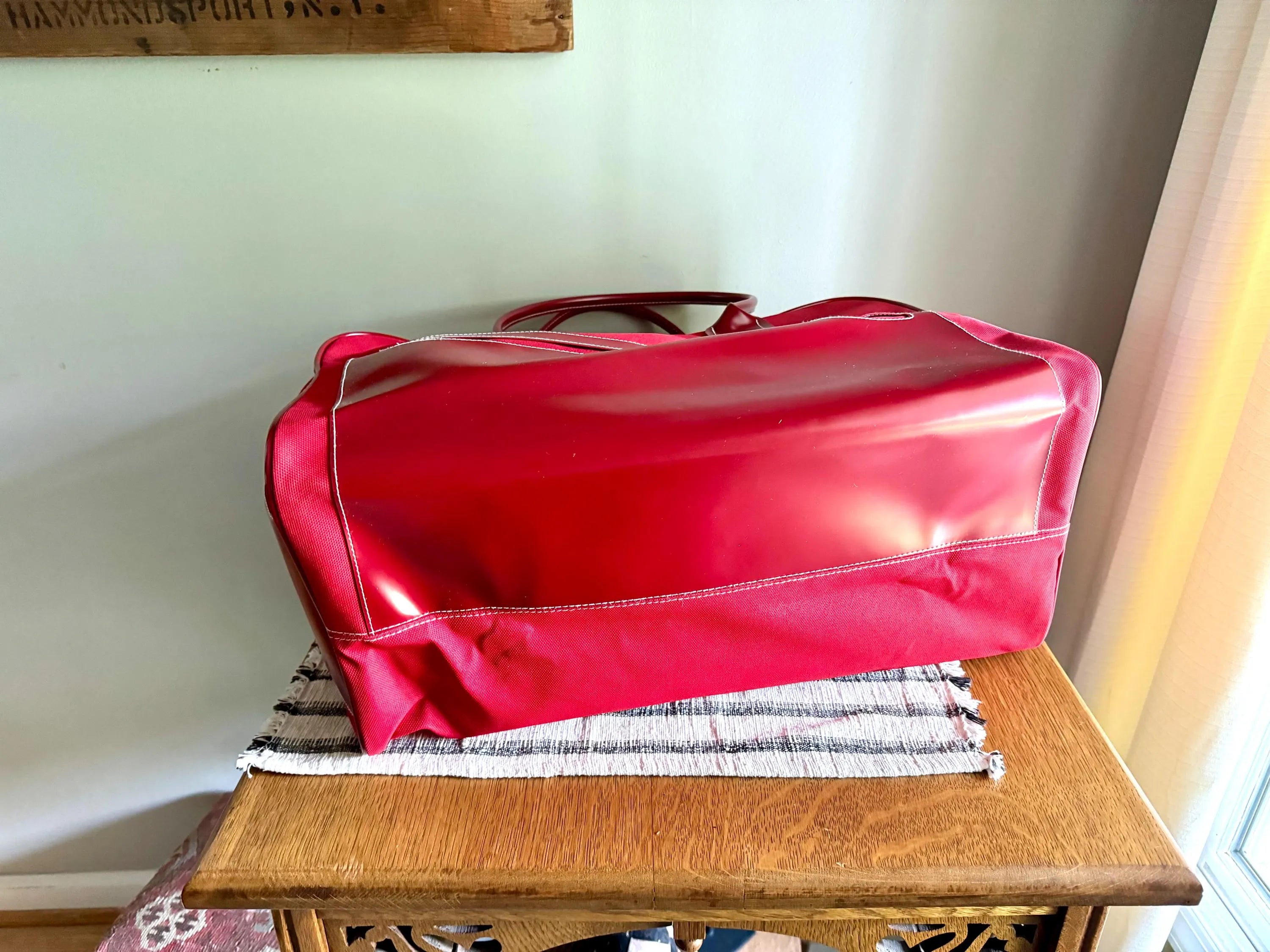 Vtg Estee Lauder Duffel Bag | Red Canvas and Vinyl Hand Bag | Over Night Bag | Estee Lauder Bag | Carry on Bag | Gym Bag