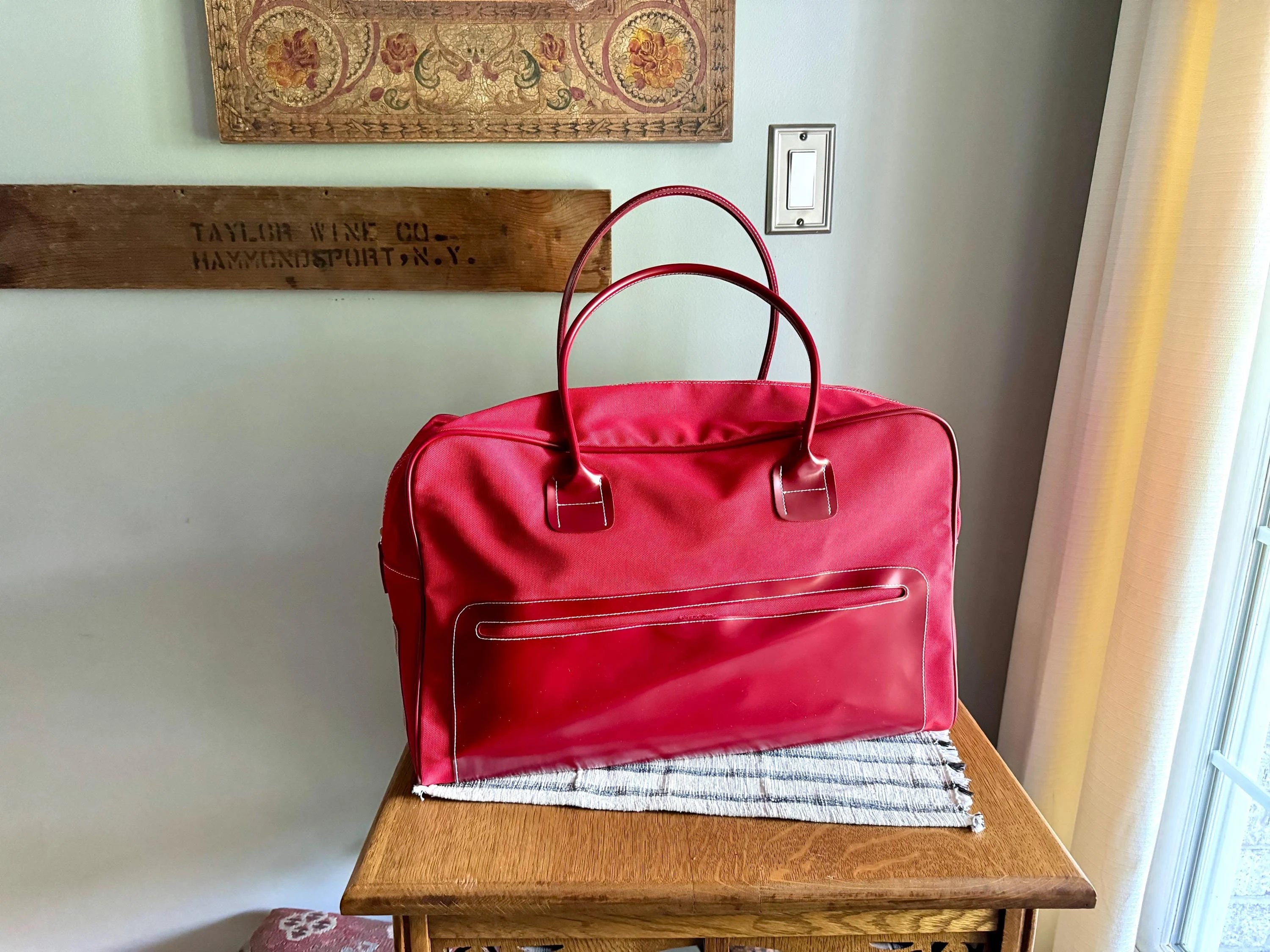 Vtg Estee Lauder Duffel Bag | Red Canvas and Vinyl Hand Bag | Over Night Bag | Estee Lauder Bag | Carry on Bag | Gym Bag