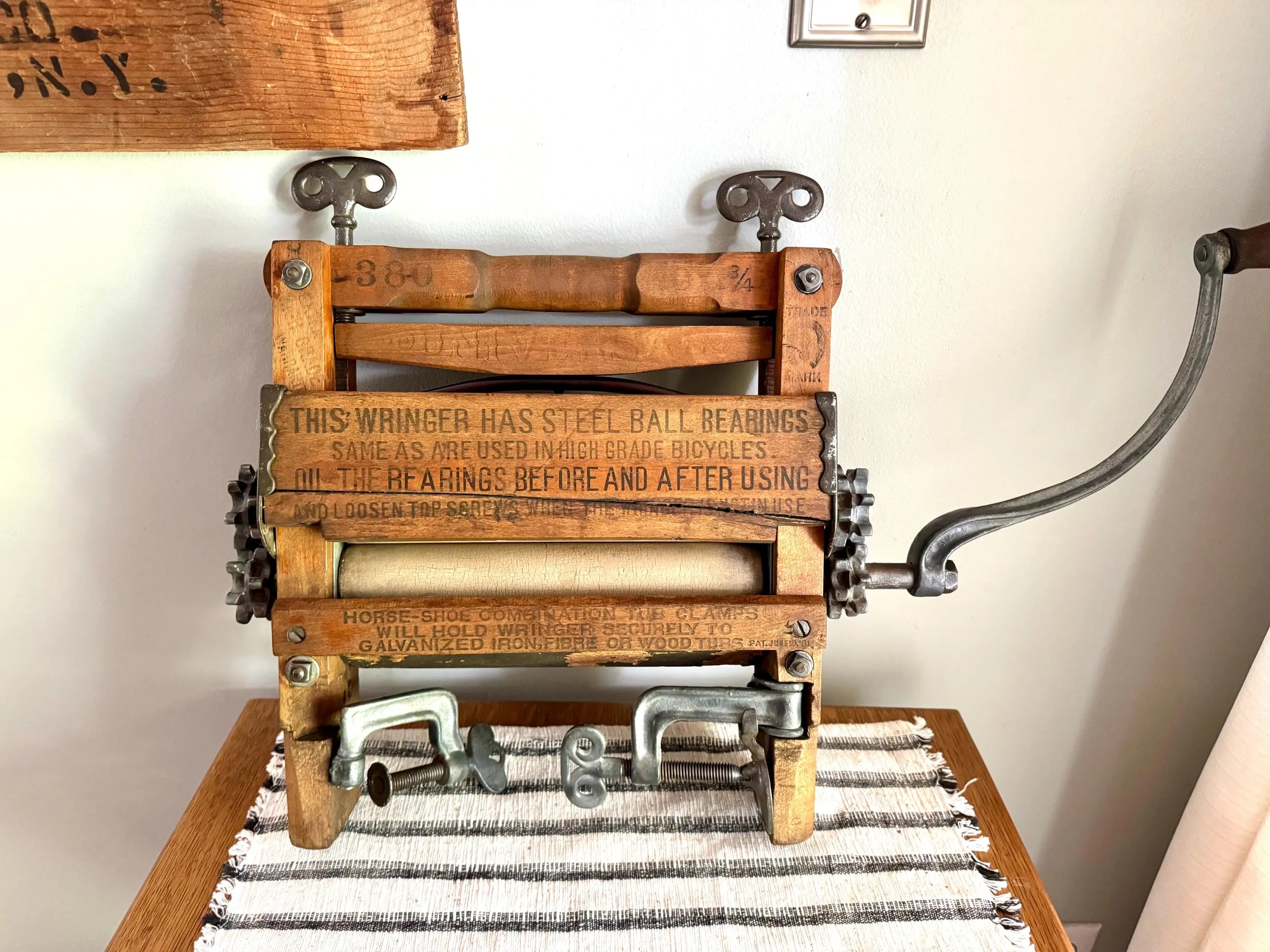 Antique Horse Shoe Brand Clothes Wringer | The American Wringer Co. | Vintage Wood and Metal Hand Crank Clothes Wringer No. 791