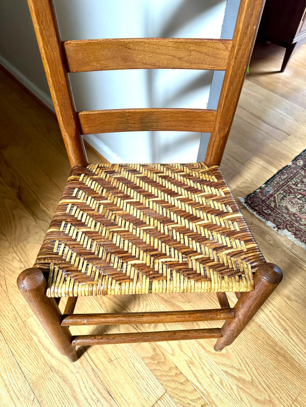 Vtg Wooden Ladder Back Chair | Wicker Bottom Wood Chair | Rattan Bottom Shaker Chair | Farmhouse Chairs | Dual Color Woven Chair