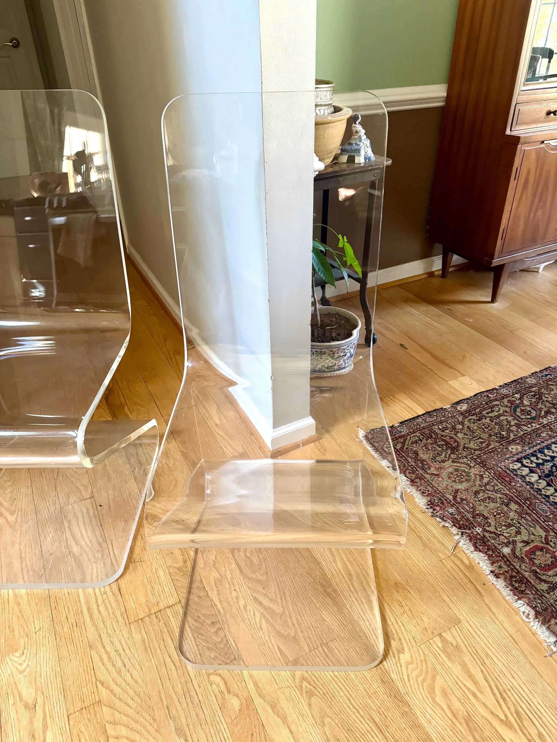 Set of 2 Lucite 'Z' Cantilever Chairs | Clear Lucite Z Chairs | MCM Plexi-Craft Acrylic Z Chairs | Modern "Z" Chairs (2 sets available)