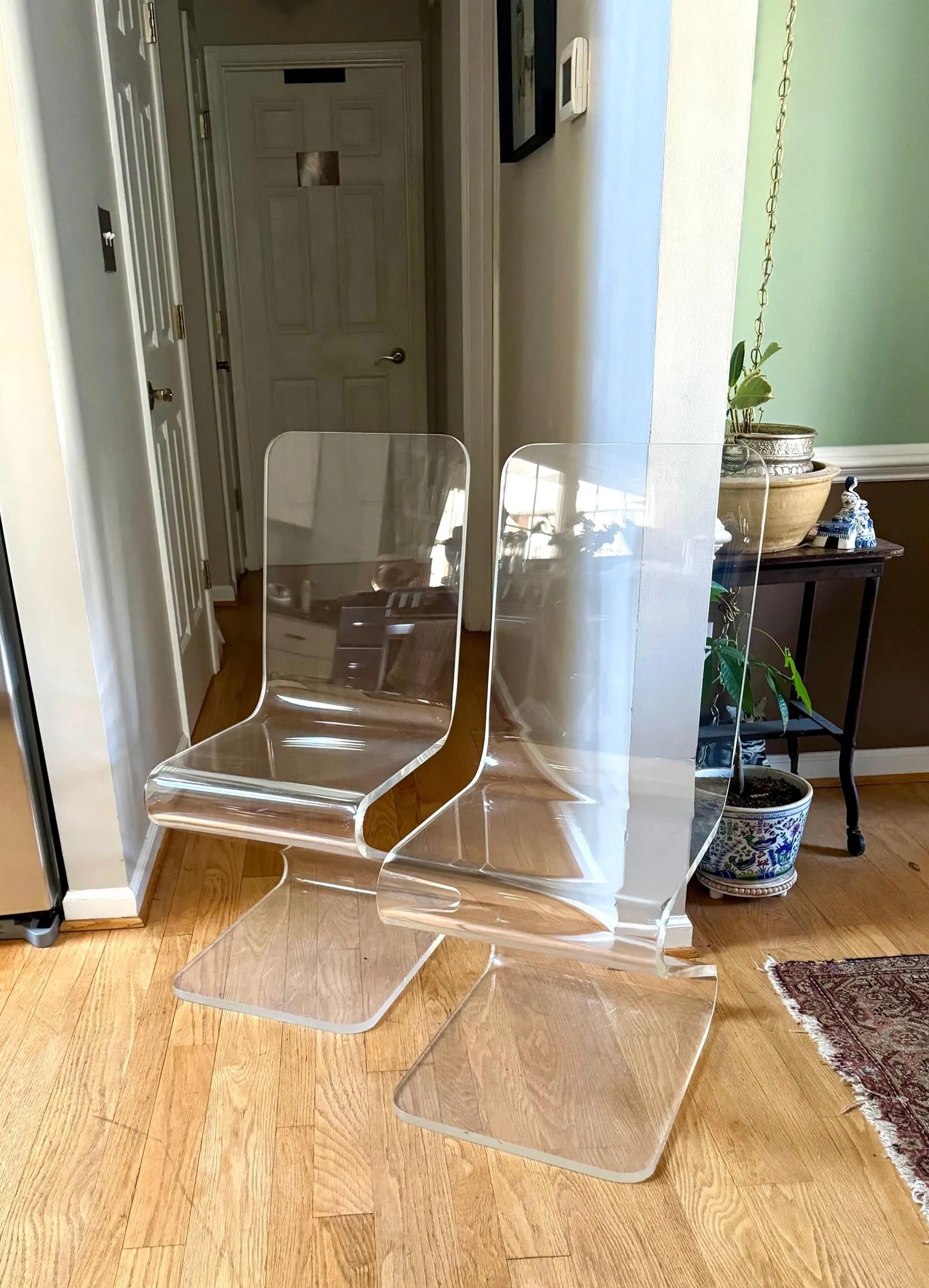 Set of 2 Lucite 'Z' Cantilever Chairs | Clear Lucite Z Chairs | MCM Plexi-Craft Acrylic Z Chairs | Modern "Z" Chairs (2 sets available)