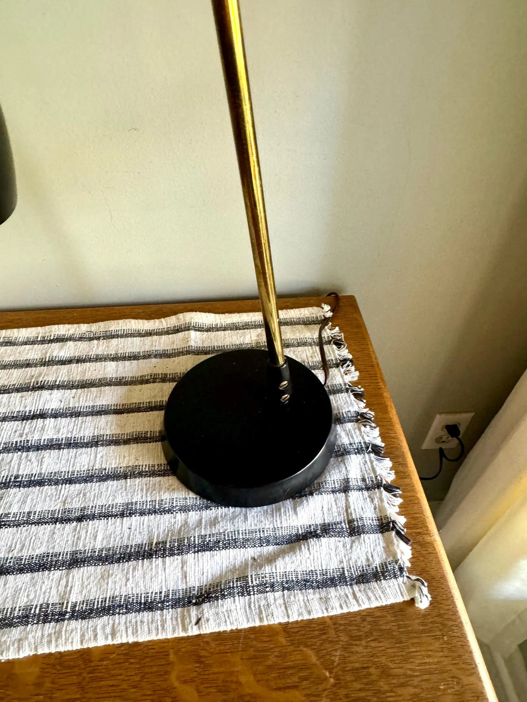MCM Flat Black Articulating Desk Lamp | Gerald Thurston Style Desk Lamp | Swing Arm Desk Lamp | Black and Gold MCM desk Lamp