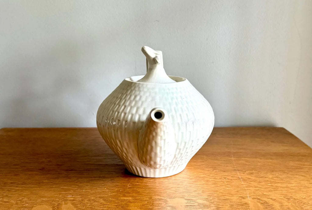 Vtg Red Wing China 20th Century Tea Pot With Lid | Red Wing Capistrano Tea Pot | MCM Dinnerware| Redwing Textured MCM Shaped Serving Pot
