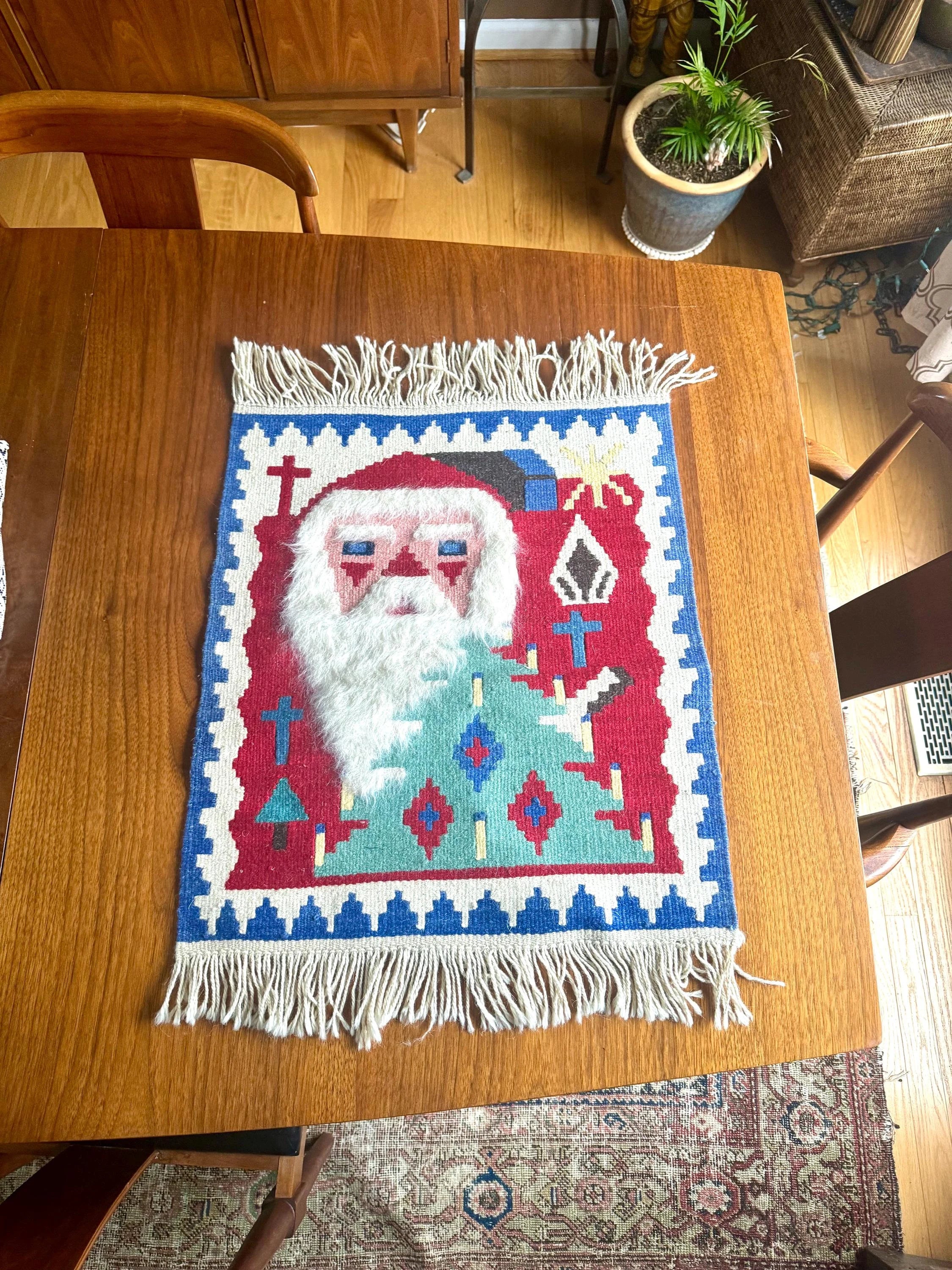Vtg Baba Noel Kilim Turkish Tapestry | Small Santa Claus Kilim Rug | Christmas Fold Art Fuzzy Bearded Santa Tapestry | Double Sided Rug