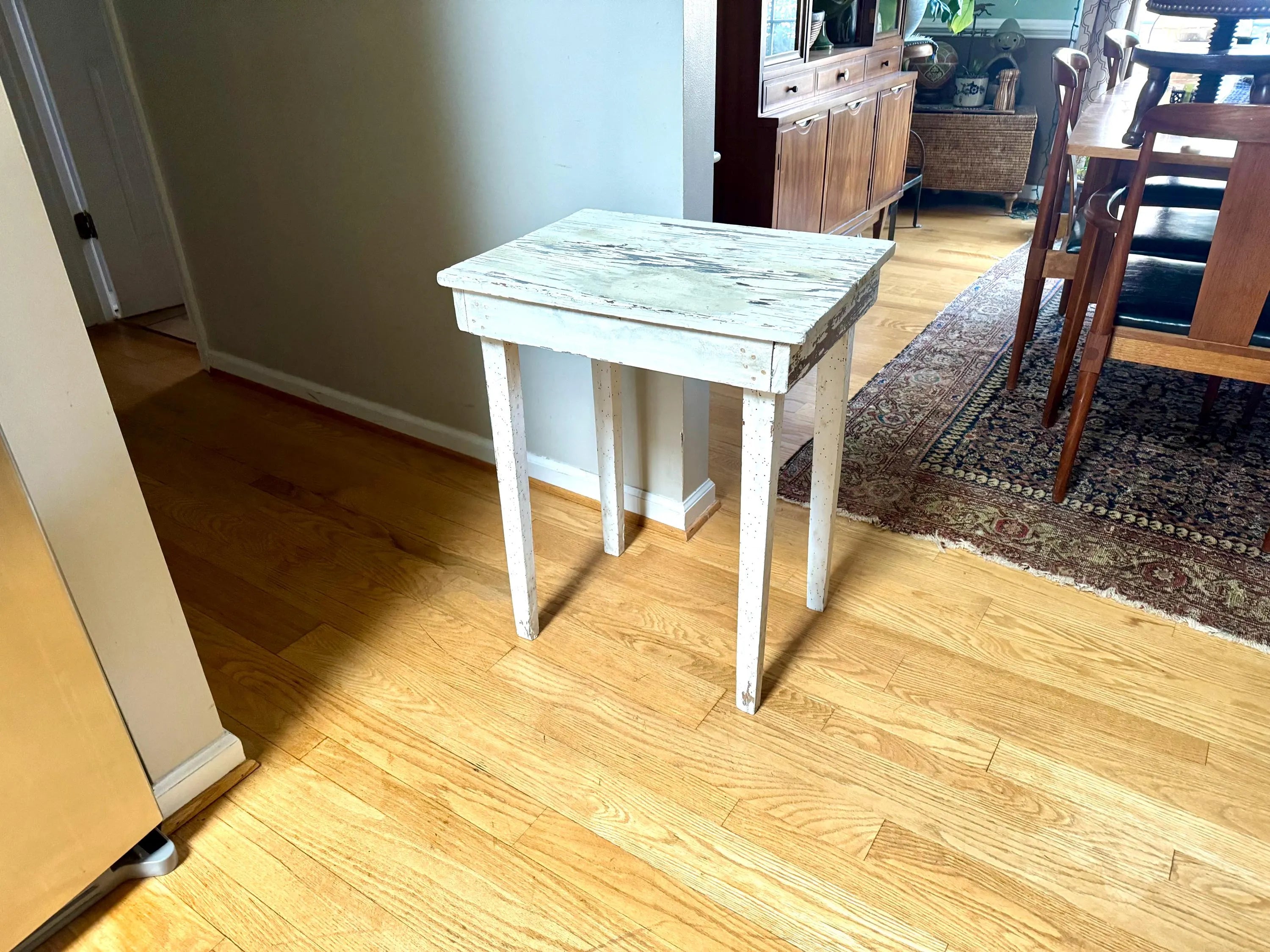 Vtg Distressed Small Table | Primitive Small Table | Tall Distressed Painted Table | Small Farmhouse Side Table | Primitive Plant Table