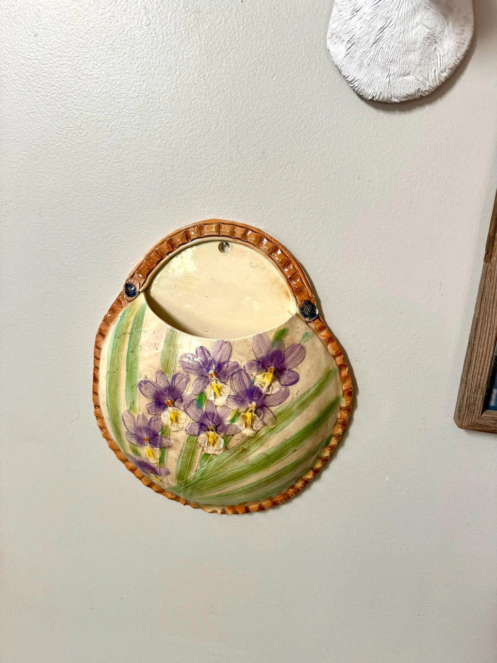 Vtg Kani of Hawaii Ceramic Pocket Planter | Hand Painted Hawaiian Ceramic Wall Pocket Planter | Floral Planter Pouch
