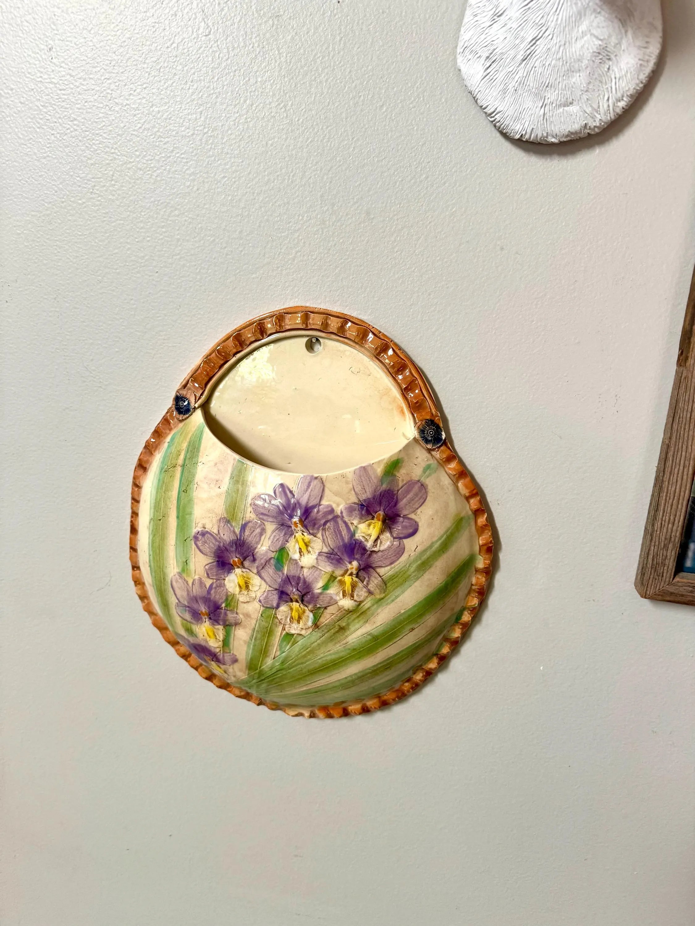 Vtg Kani of Hawaii Ceramic Pocket Planter | Hand Painted Hawaiian Ceramic Wall Pocket Planter | Floral Planter Pouch