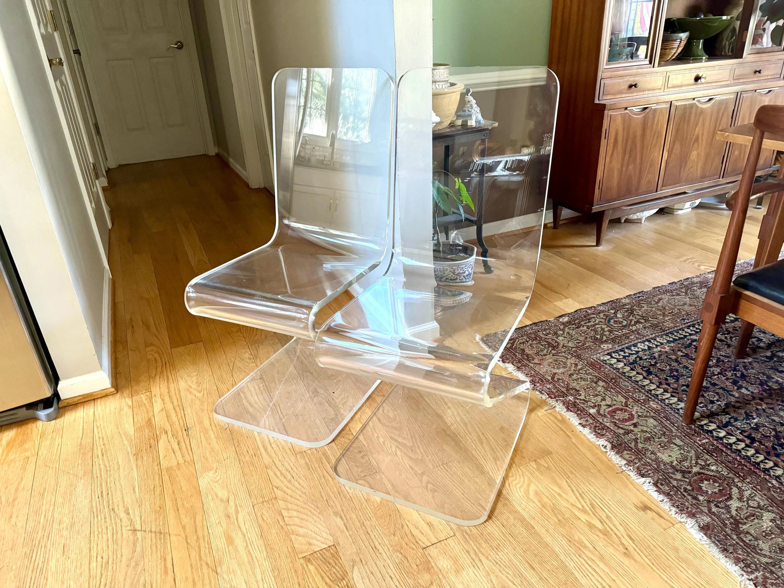 Set of 2 Lucite 'Z' Cantilever Chairs | Clear Lucite Z Chairs | MCM Plexi-Craft Acrylic Z Chairs | Modern "Z" Chairs (2 sets available)