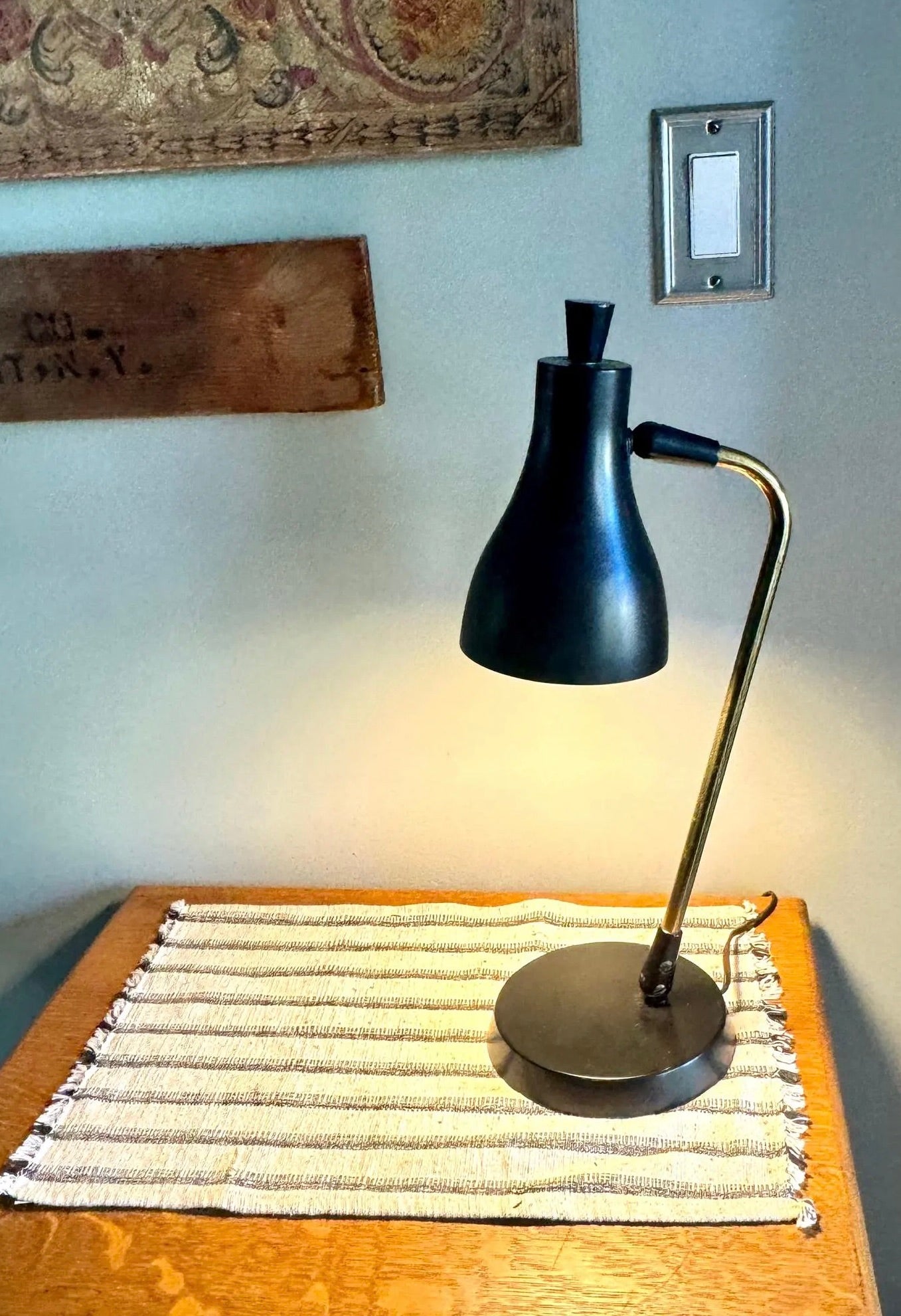 MCM Flat Black Articulating Desk Lamp | Gerald Thurston Style Desk Lamp | Swing Arm Desk Lamp | Black and Gold MCM desk Lamp