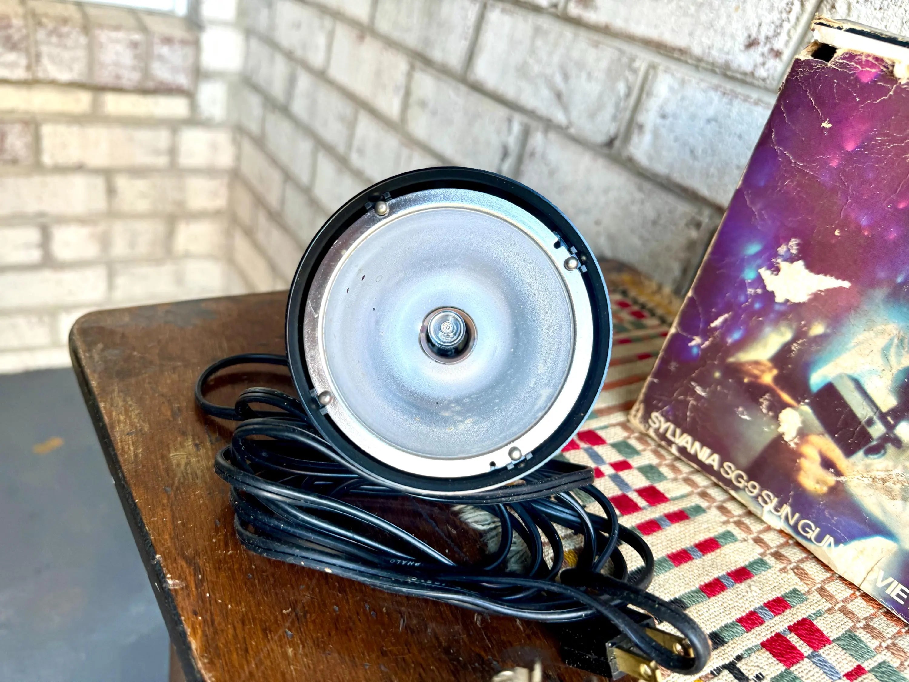 Vtg Sylvania SG-9 Sungun Movie Light  | Take 1 Movie Light In Box | Sylvania Sun Gun Movie Light | Vtg Camera Accessory