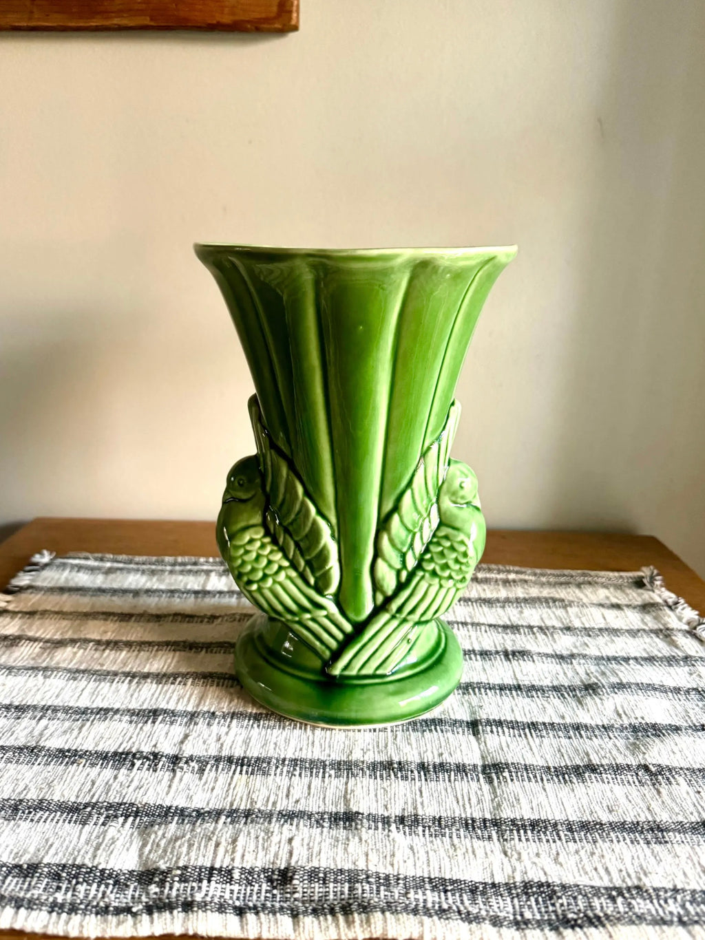Vtg Shawnee 829 Ceramic Double Dove  | Shawnee Pottery Emerald Green Vase | Double Dove Ceramic Vase | Art Deco Shawnee Vase