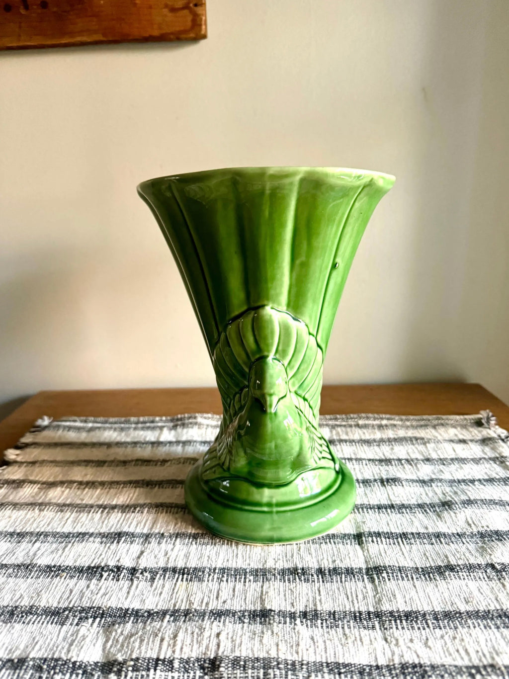 Vtg Shawnee 829 Ceramic Double Dove  | Shawnee Pottery Emerald Green Vase | Double Dove Ceramic Vase | Art Deco Shawnee Vase