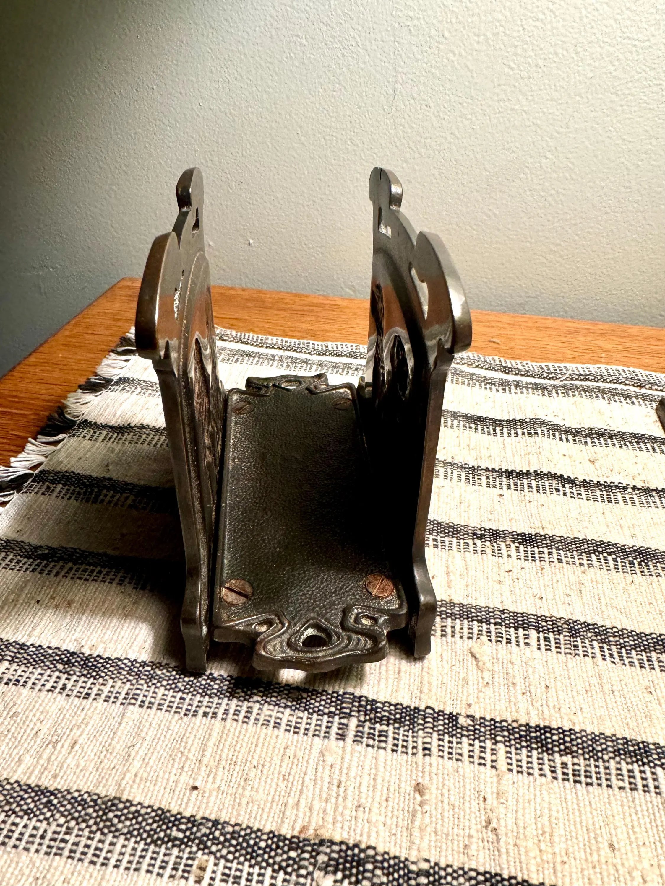 Vtg Bronze/Brass Dachshund Napkin Holder | CJO Judd Cast Iron Dachshund Letter Holder | Cast Iron Dachshund Puppy Napkin Holder 6652