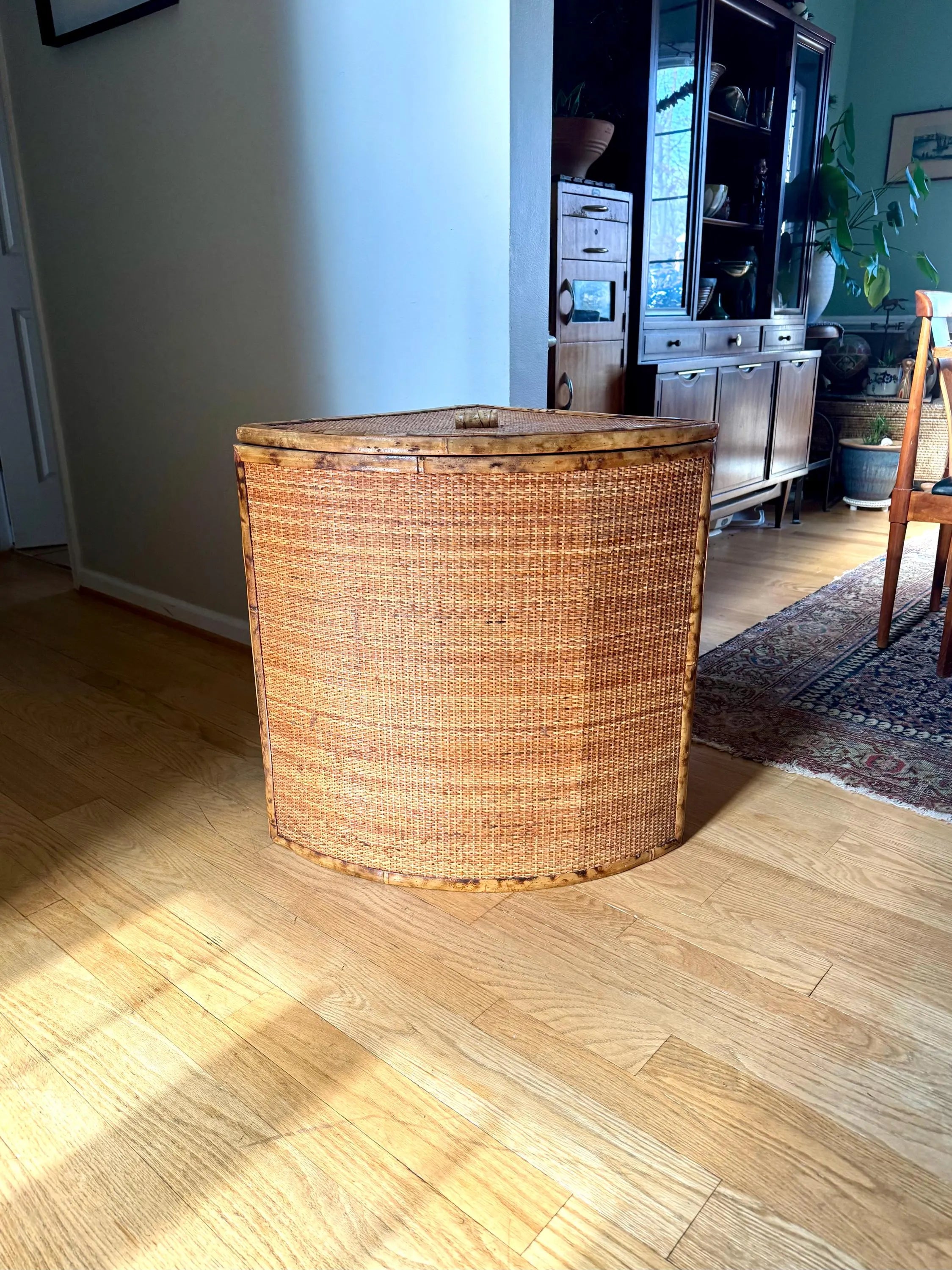 Vtg Large Rattan Corner Hamper | Coastal Woven Rattan Corner Hamper Basket with Linen Liner | Wicker and Bamboo Corner Hamper