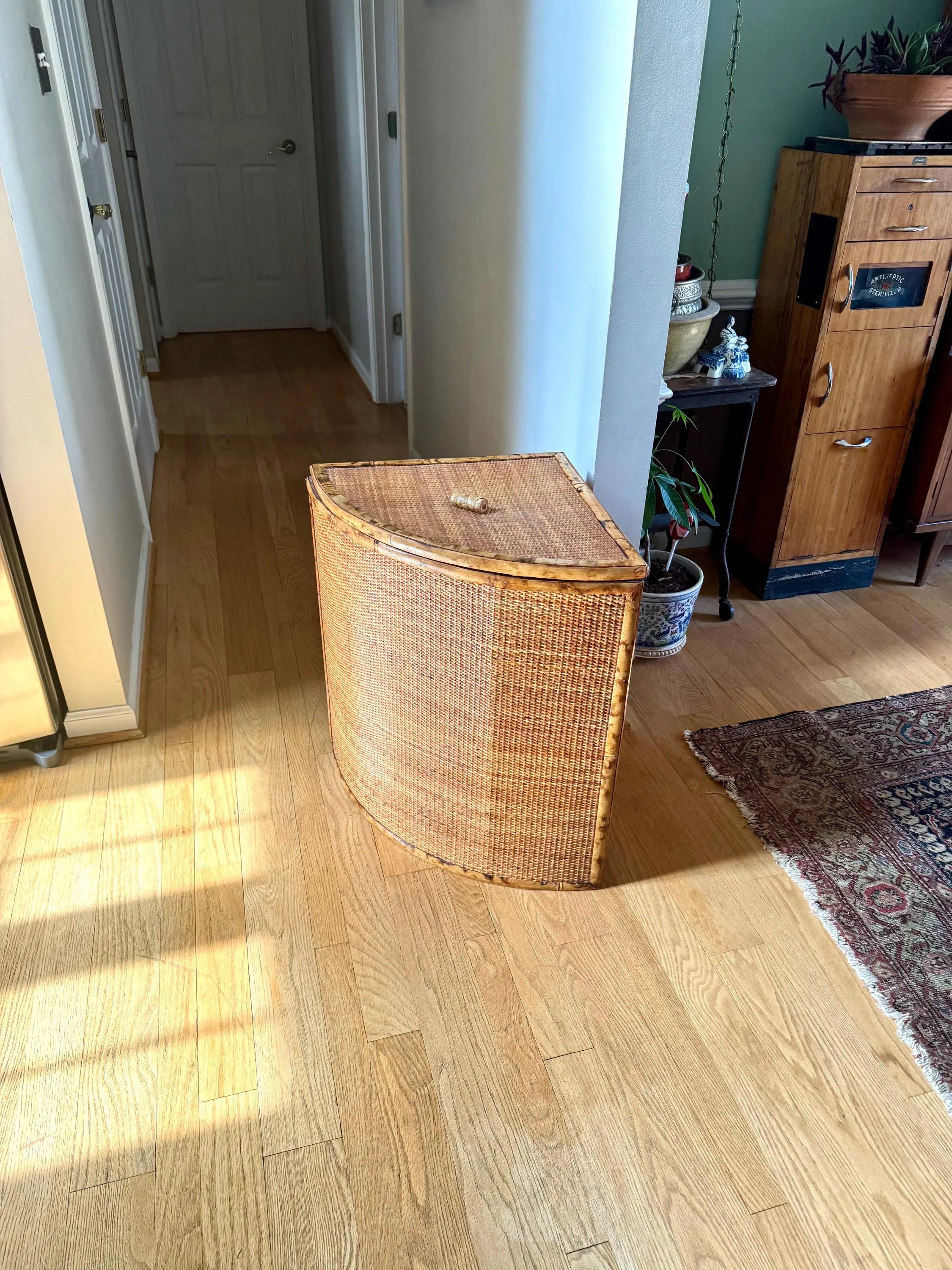 Vtg Large Rattan Corner Hamper | Coastal Woven Rattan Corner Hamper Basket with Linen Liner | Wicker and Bamboo Corner Hamper