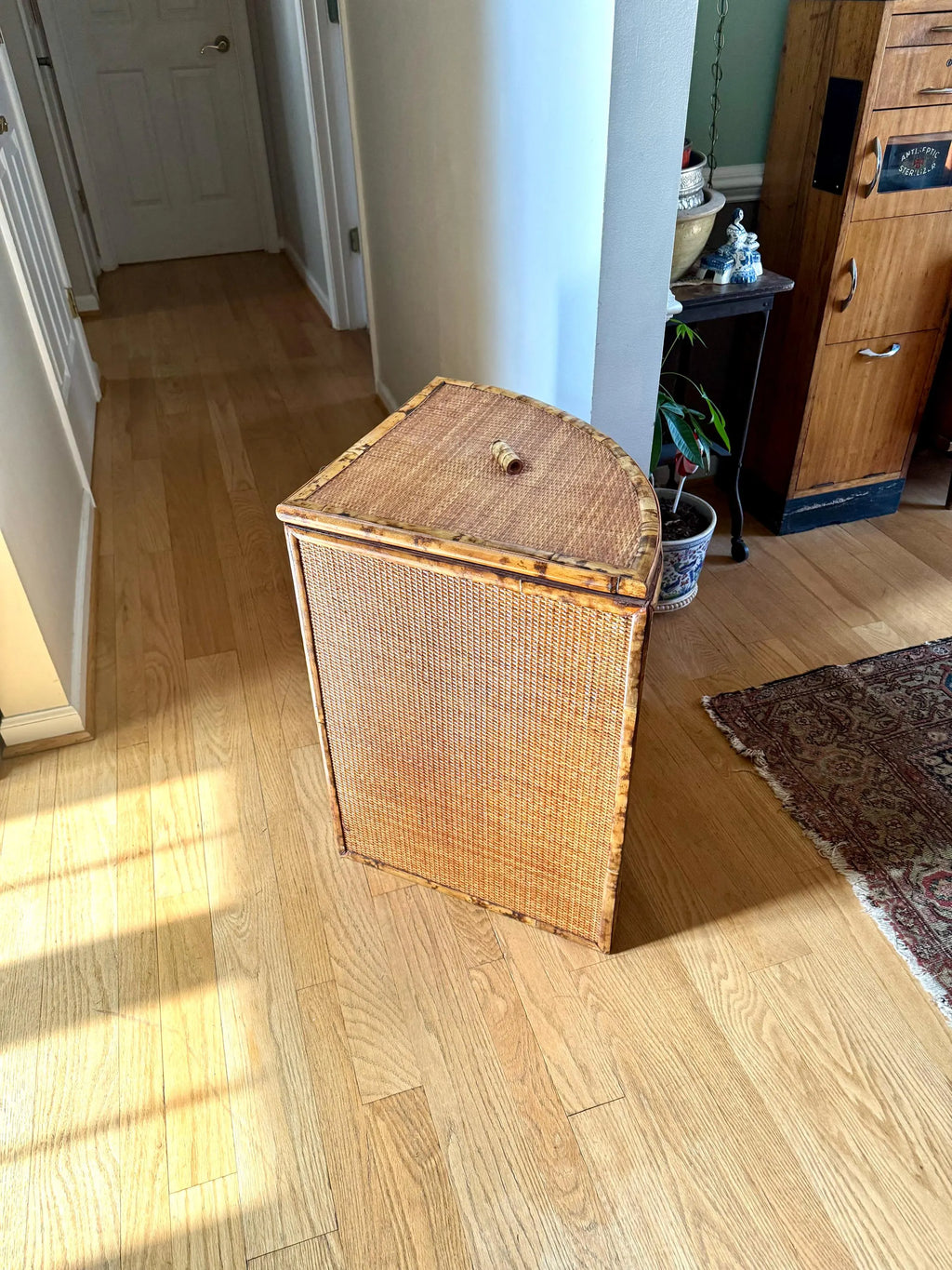 Vtg Large Rattan Corner Hamper | Coastal Woven Rattan Corner Hamper Basket with Linen Liner | Wicker and Bamboo Corner Hamper