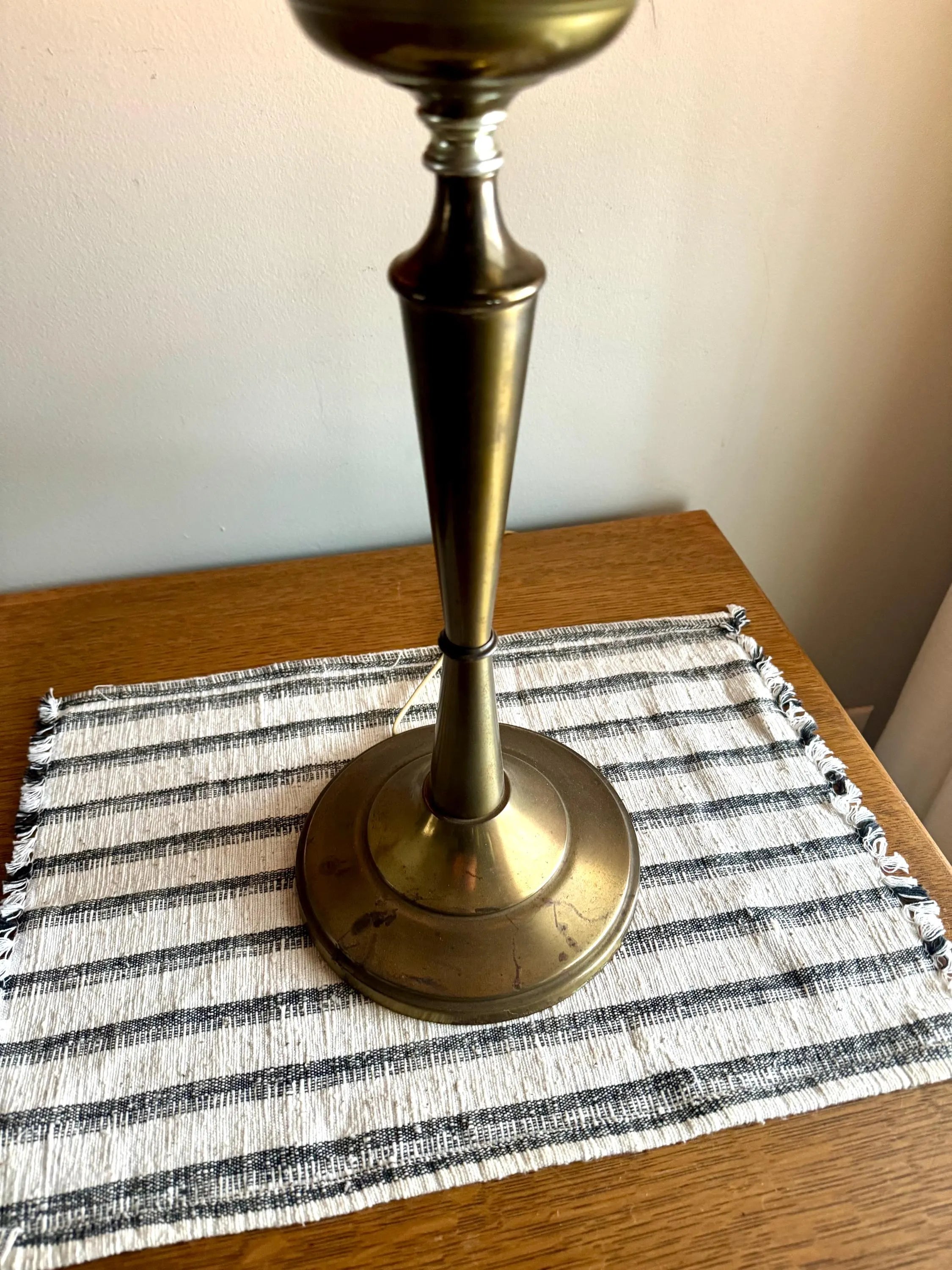 A Large Brass Atomic Table Lamp | Machine Age UFO Brass Lamp | Atomic Flying Sauce Lamp | MCM Brass Lamp