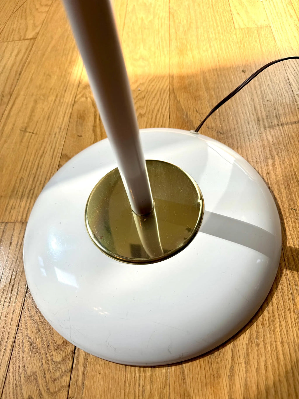 Mid Century Bullet Floor Lamp | White Atomic Coned Lamp | Modern White And Gold Bullet Light | Retro Floor Lamp | Multi Light Floor Lamp