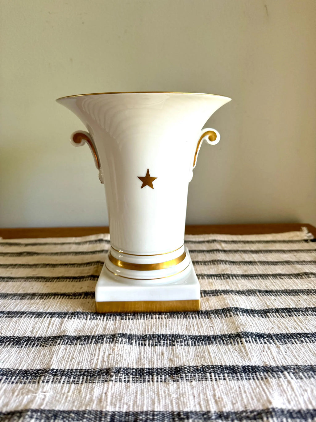 Vtg Vista Alegre Portugal Porcelain Vase| Portuguese Porcelain Urn with Neoclassical Motif| Roman Greek Goddess Gilded Vase (Small Chip)