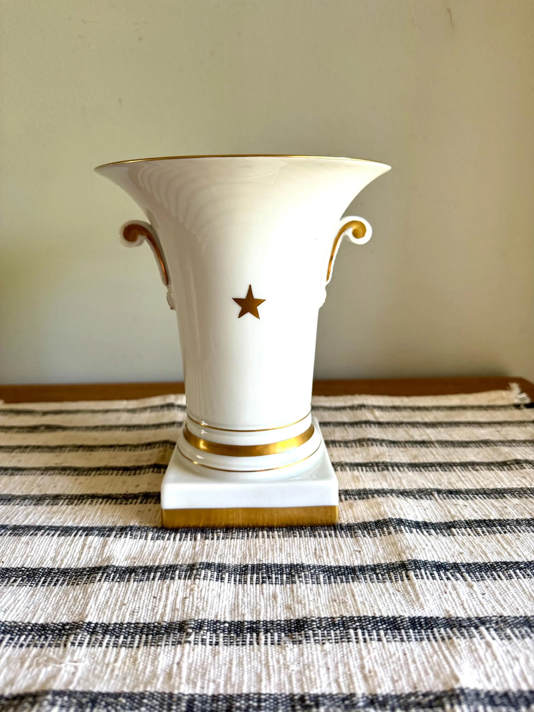 Vtg Vista Alegre Portugal Porcelain Vase| Portuguese Porcelain Urn with Neoclassical Motif| Roman Greek Goddess Gilded Vase (Small Chip)